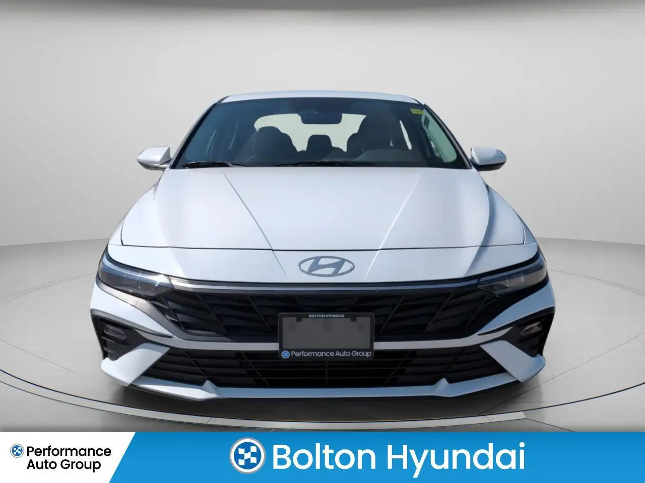 Hyundai ELANTRA снимка Hyundai ELANTRA