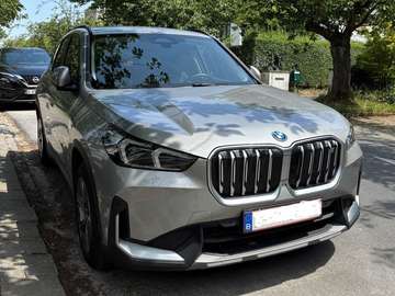 iX1 66.5 kWh xDrive30