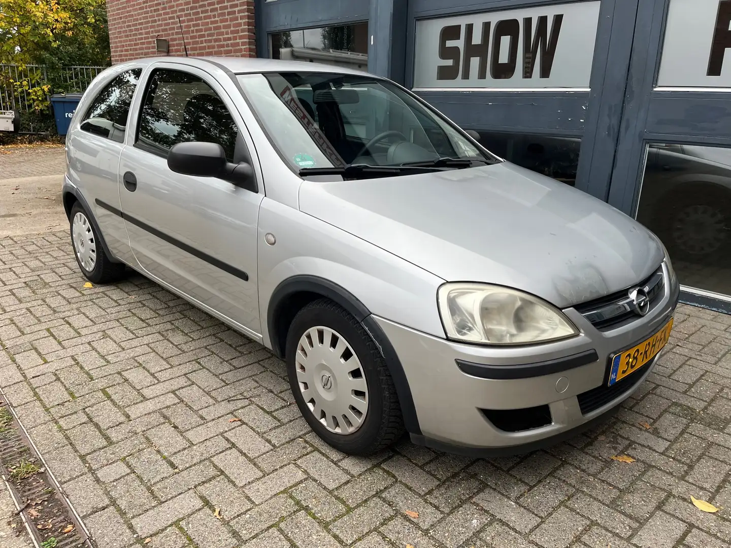 Opel Corsa 1.2-16V Rhythm Grijs - 2