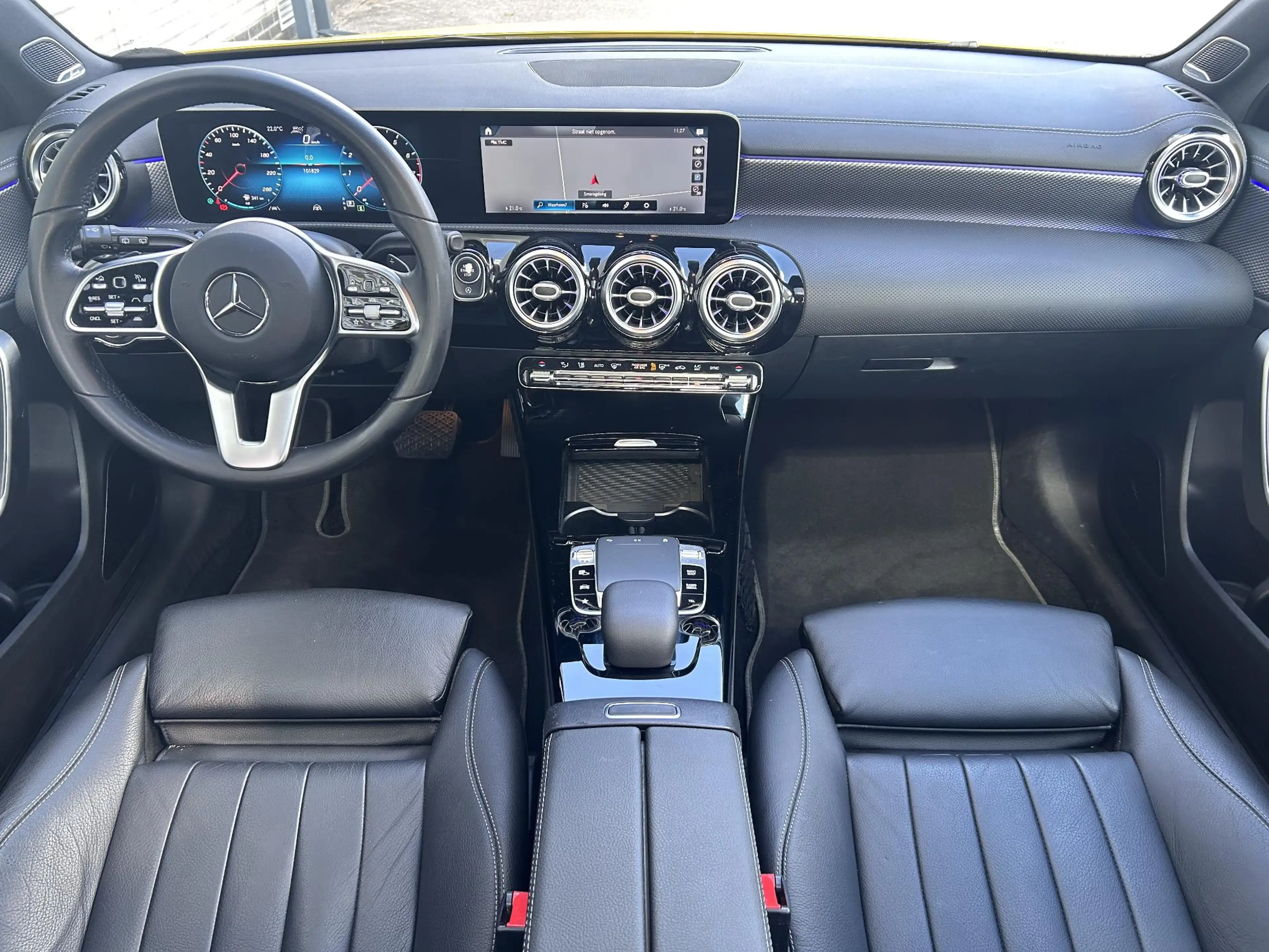 Mercedes-Benz A 220 Launch Edition Premium Plus | Panoramadak | Burmes — photo 6
