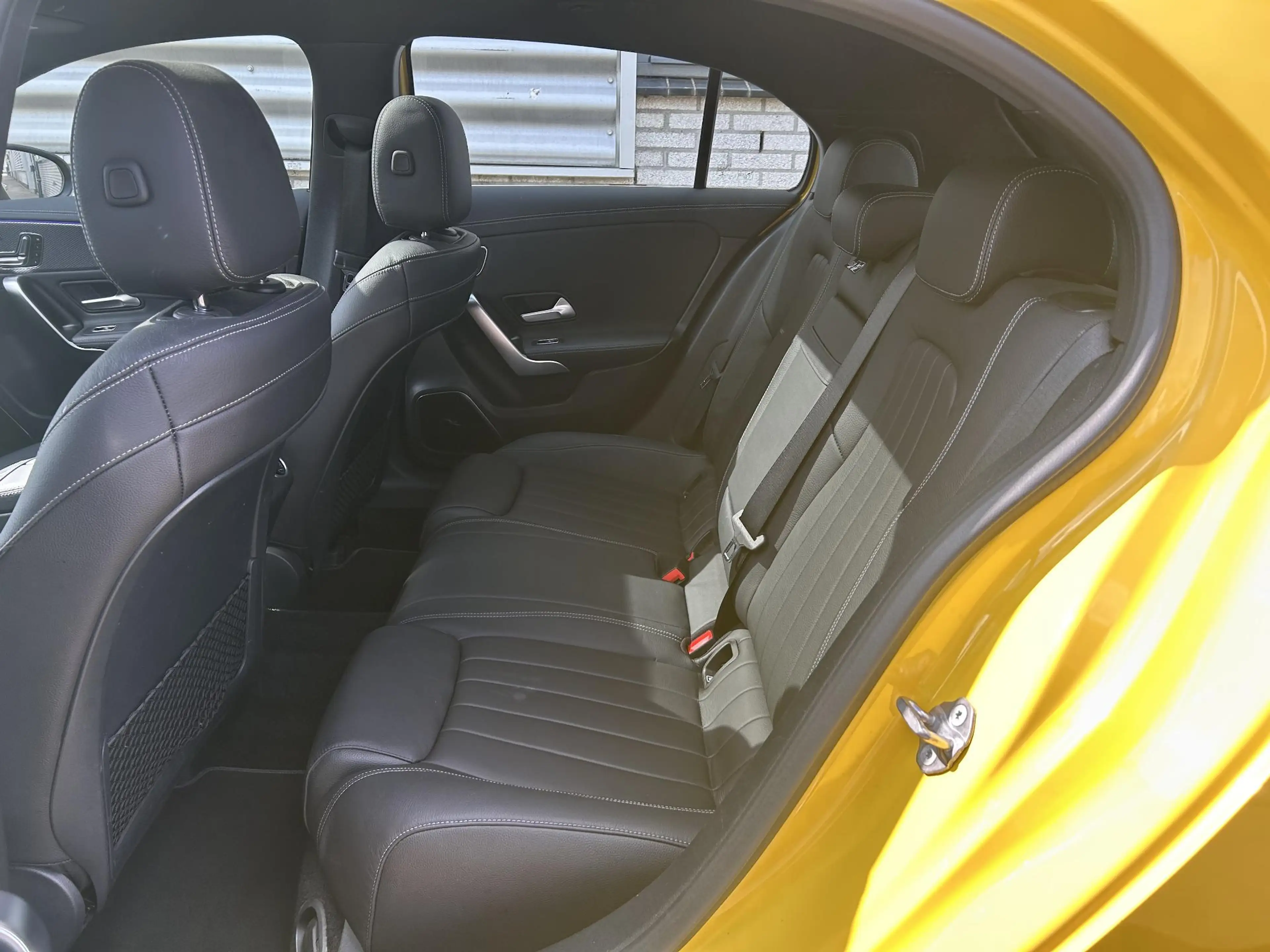 Mercedes-Benz A 220 Launch Edition Premium Plus | Panoramadak | Burmes — photo 8