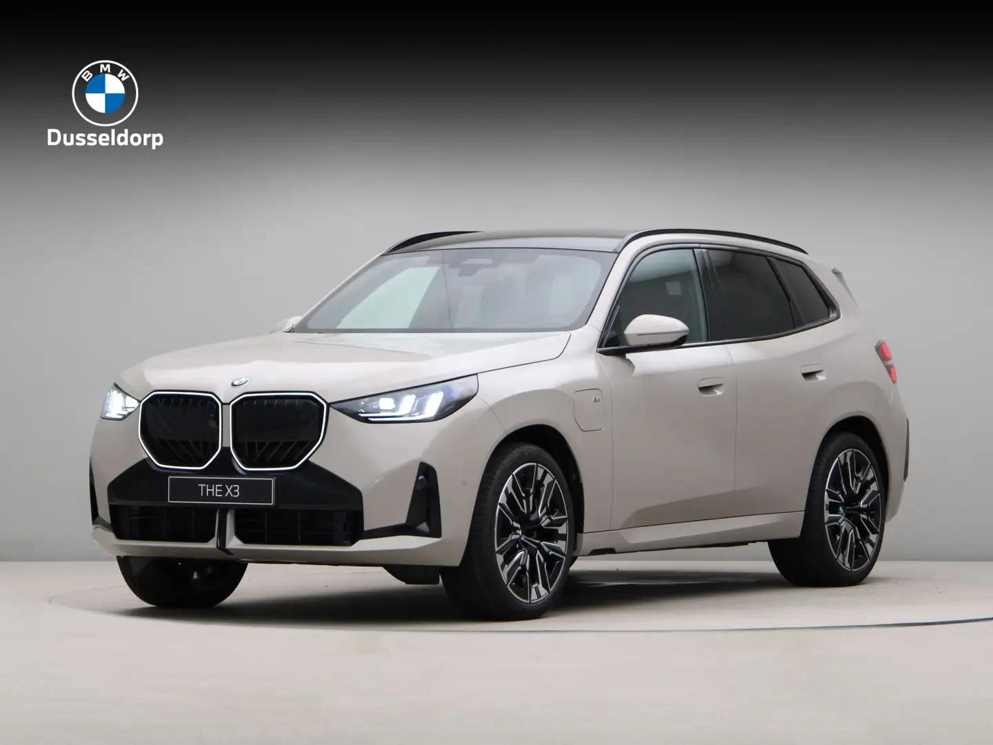BMW X3 30e xDrive M-Sport Pro Aut. Grijs - 1
