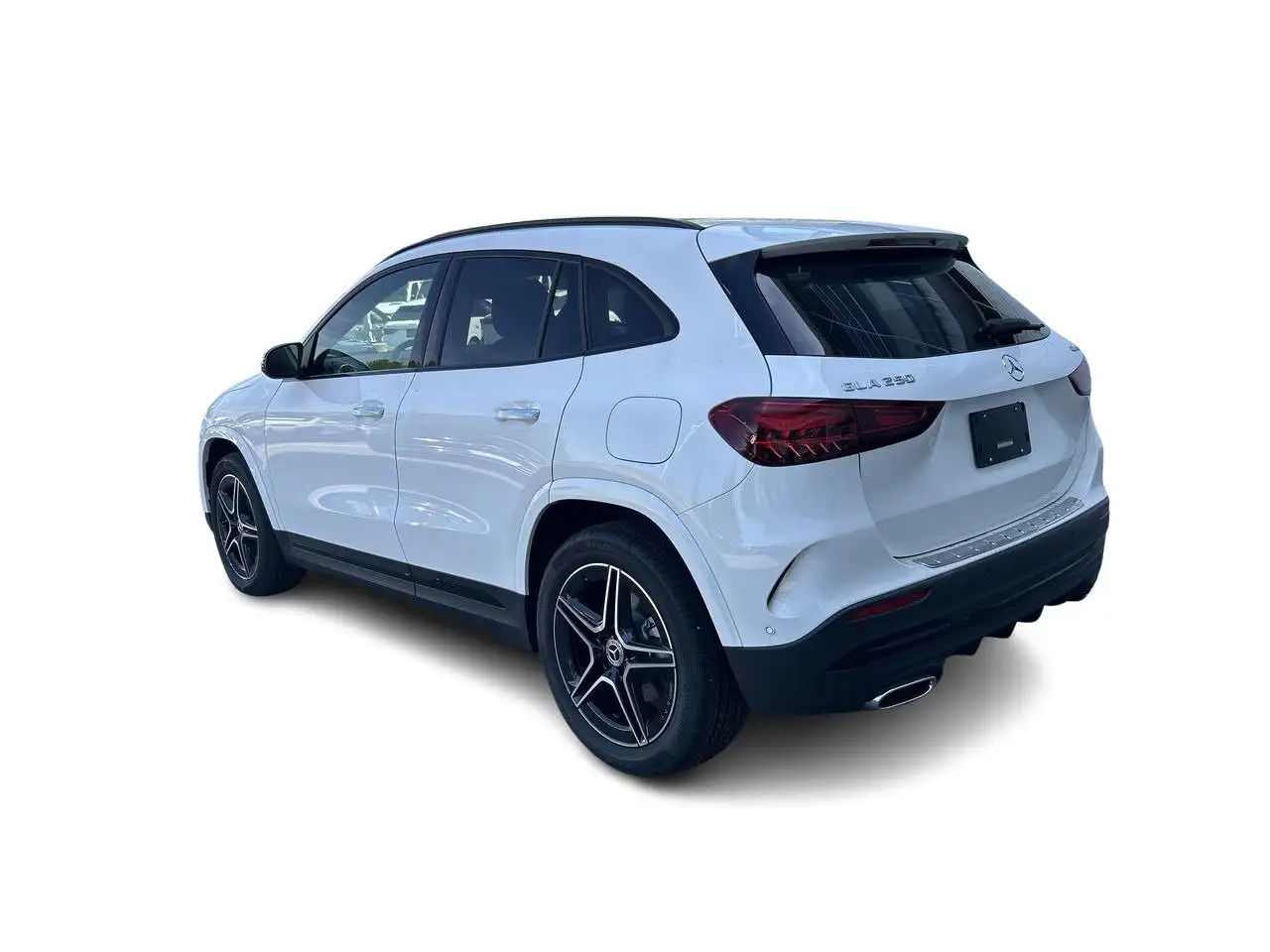 Mercedes-Benz GLA снимка Mercedes-Benz GLA