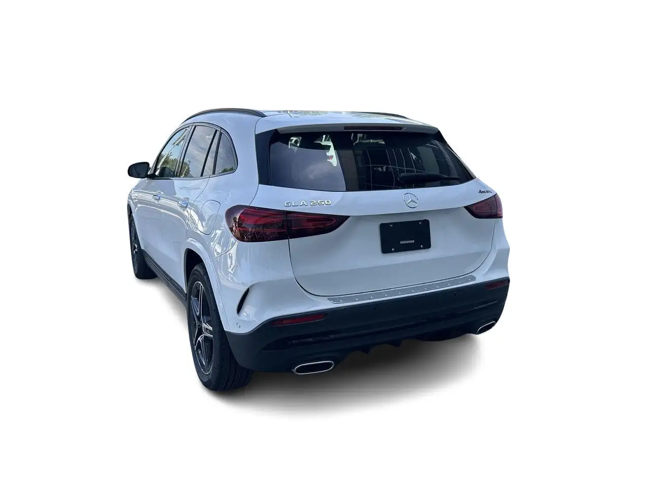 Mercedes-Benz GLA снимка Mercedes-Benz GLA