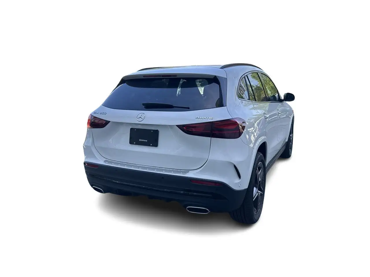 Mercedes-Benz GLA снимка Mercedes-Benz GLA