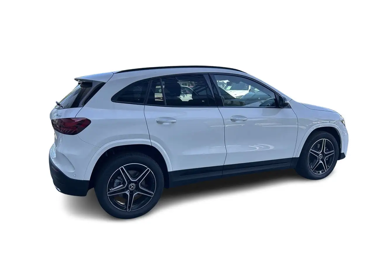 Mercedes-Benz GLA снимка Mercedes-Benz GLA