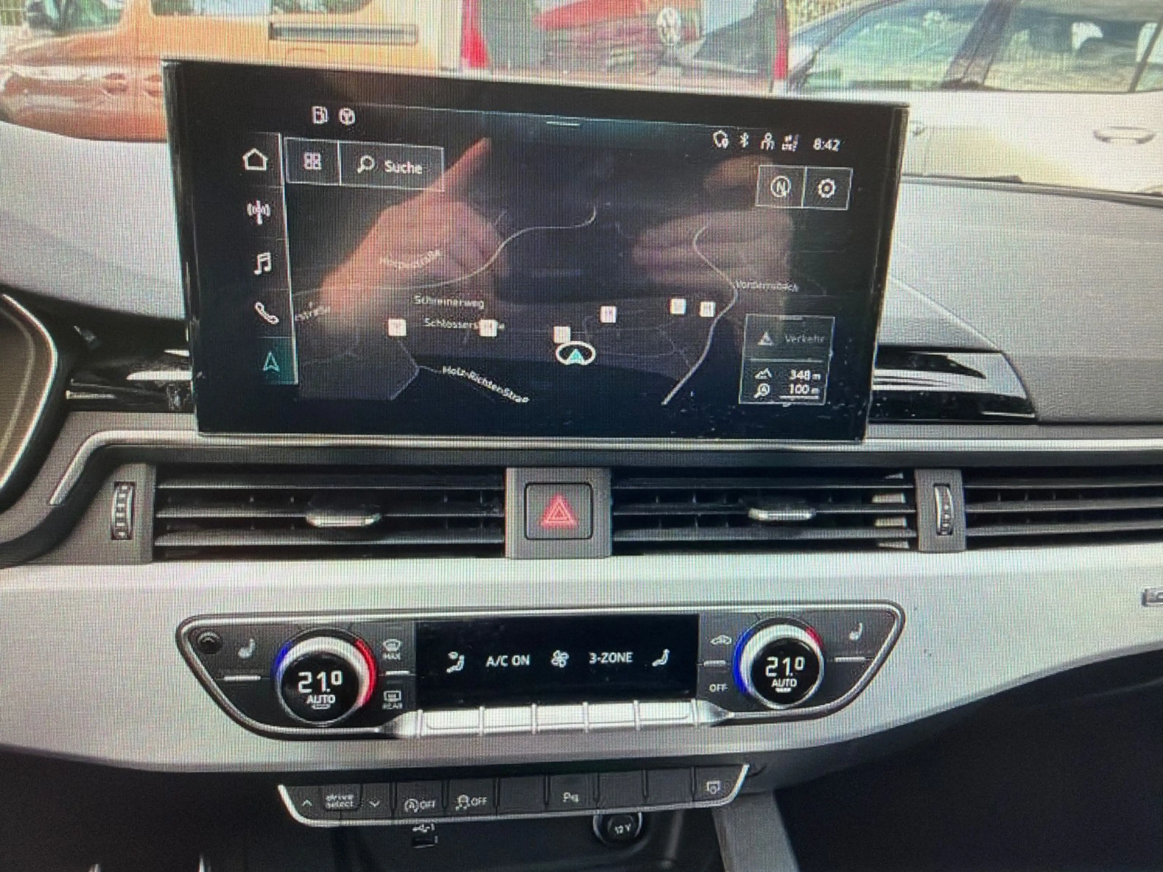 Audi A4 Avant 40 TDI quattro S line/S-SITZE/TOTWINKEL — photo 5