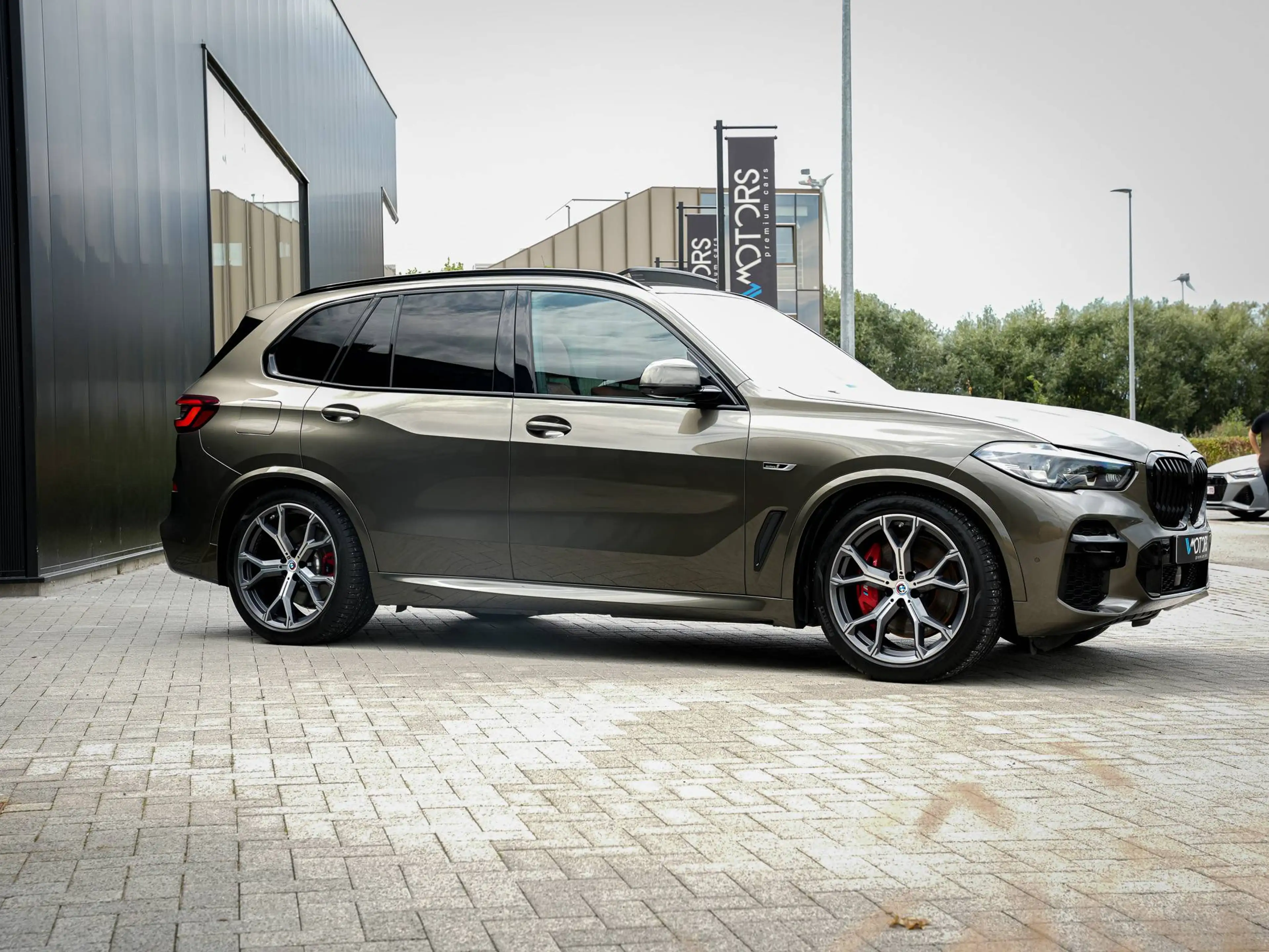 BMW X5 xDrive45e - M Sport - Sky Lounge - ACC - Luchtvering - Massage - Ventilatie - ACC - 360° - HUD — photo 5