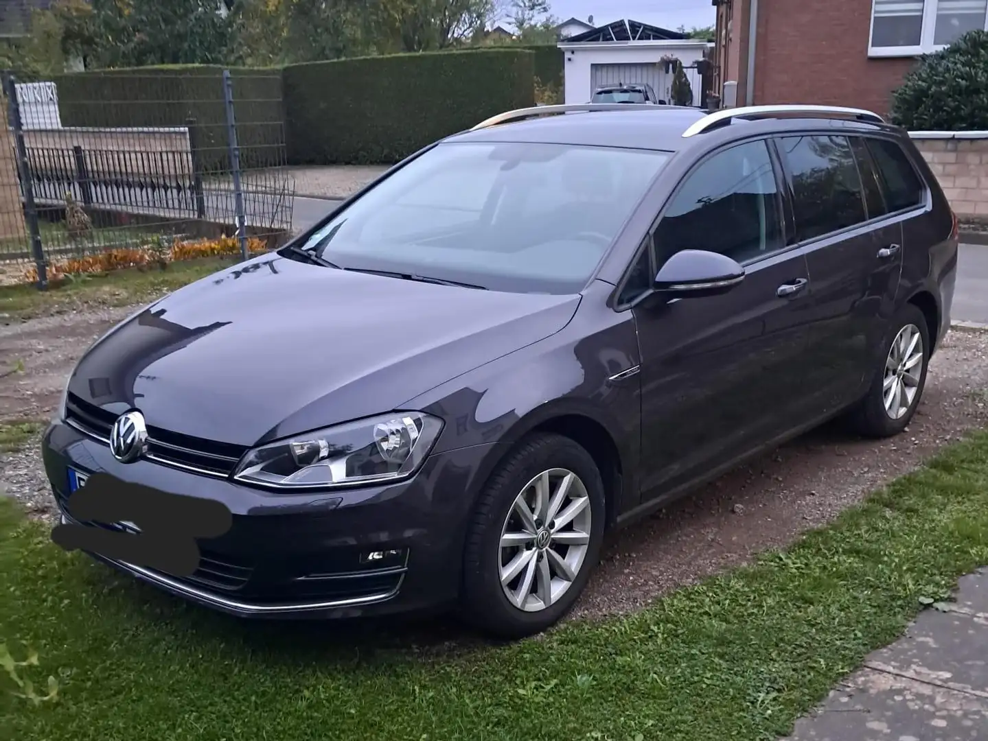 Volkswagen Golf Variant Golf Variant 1.4 TSI BlueMotion TechnologyLounge Šedá - 1