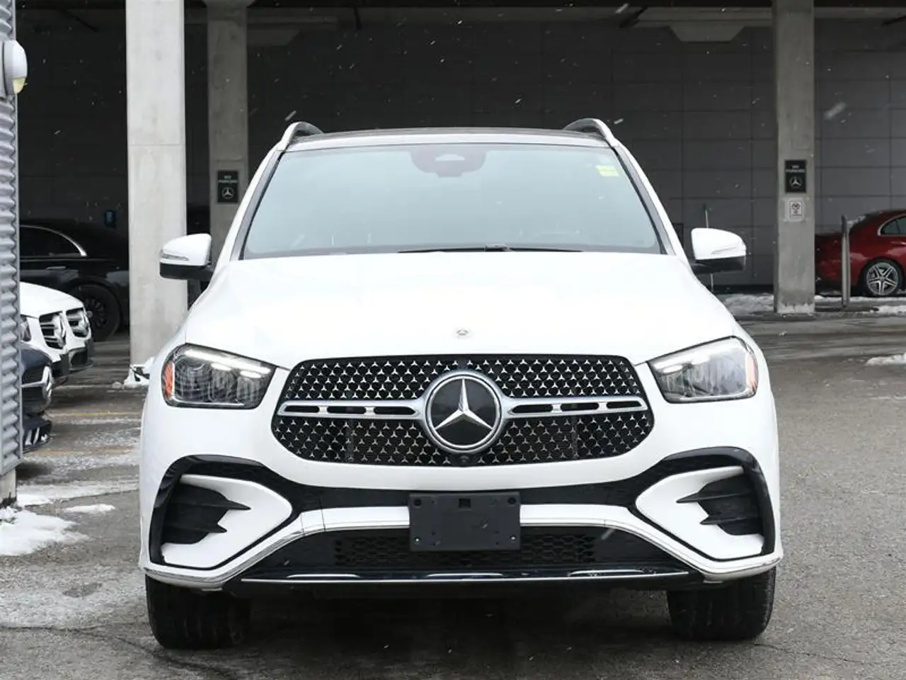 Mercedes-Benz GLE снимка Mercedes-Benz GLE