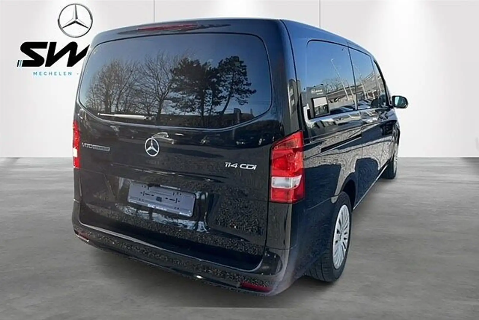 Mercedes-Benz Vito 114 CDI Tourer PRO L2 2.0 BlueTEC A2 Pro 9G-T Zwart - 2