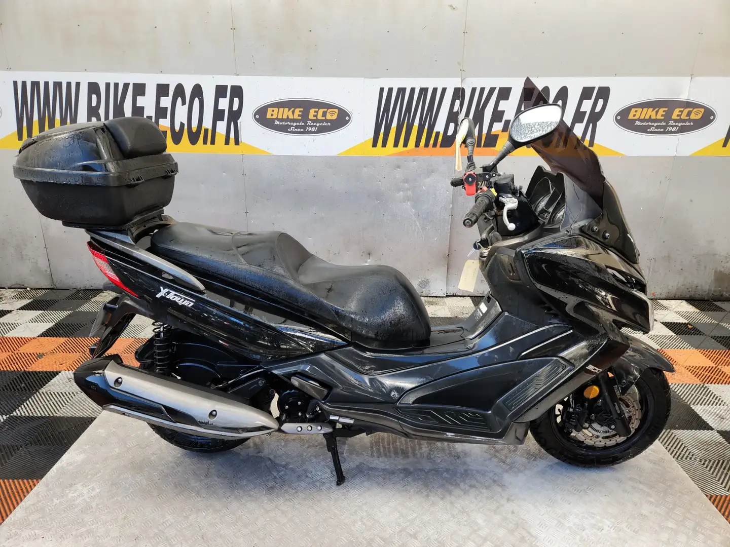 Kymco X-Town Negro - 1