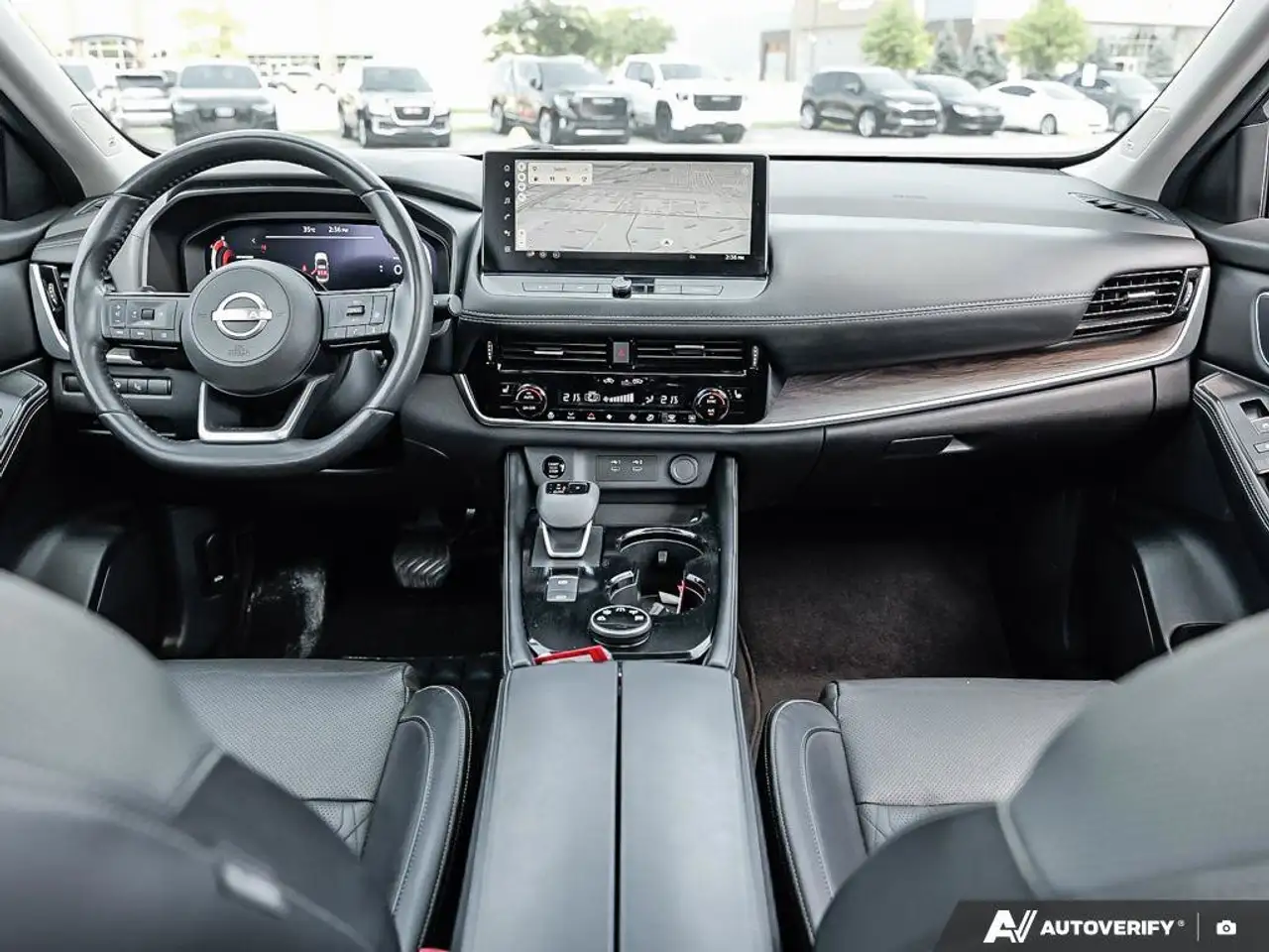 Nissan Rogue photo Nissan Rogue