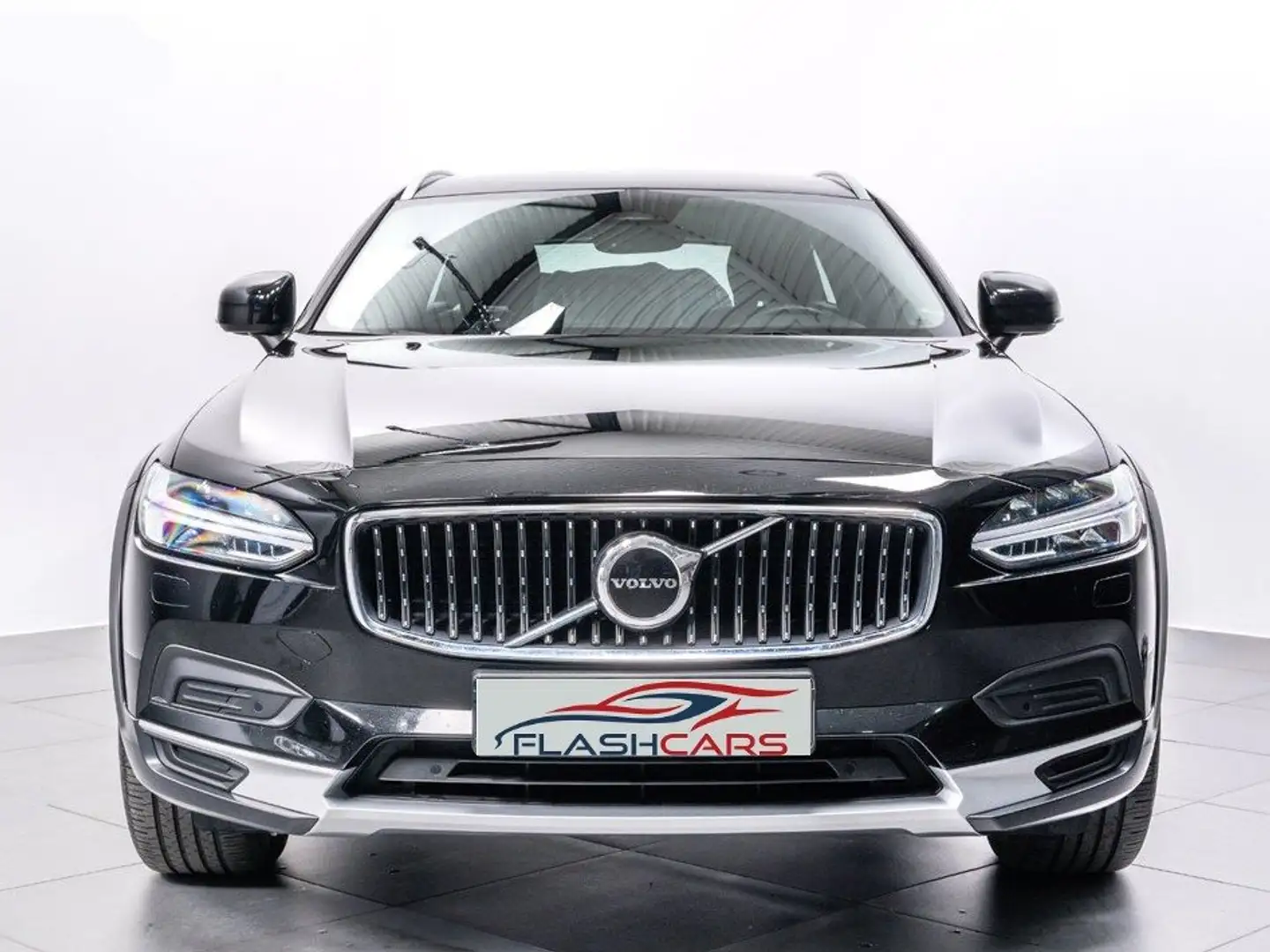 Volvo V90 Cross Country Core AWD STH, RFK, AHV Schwarz - 2