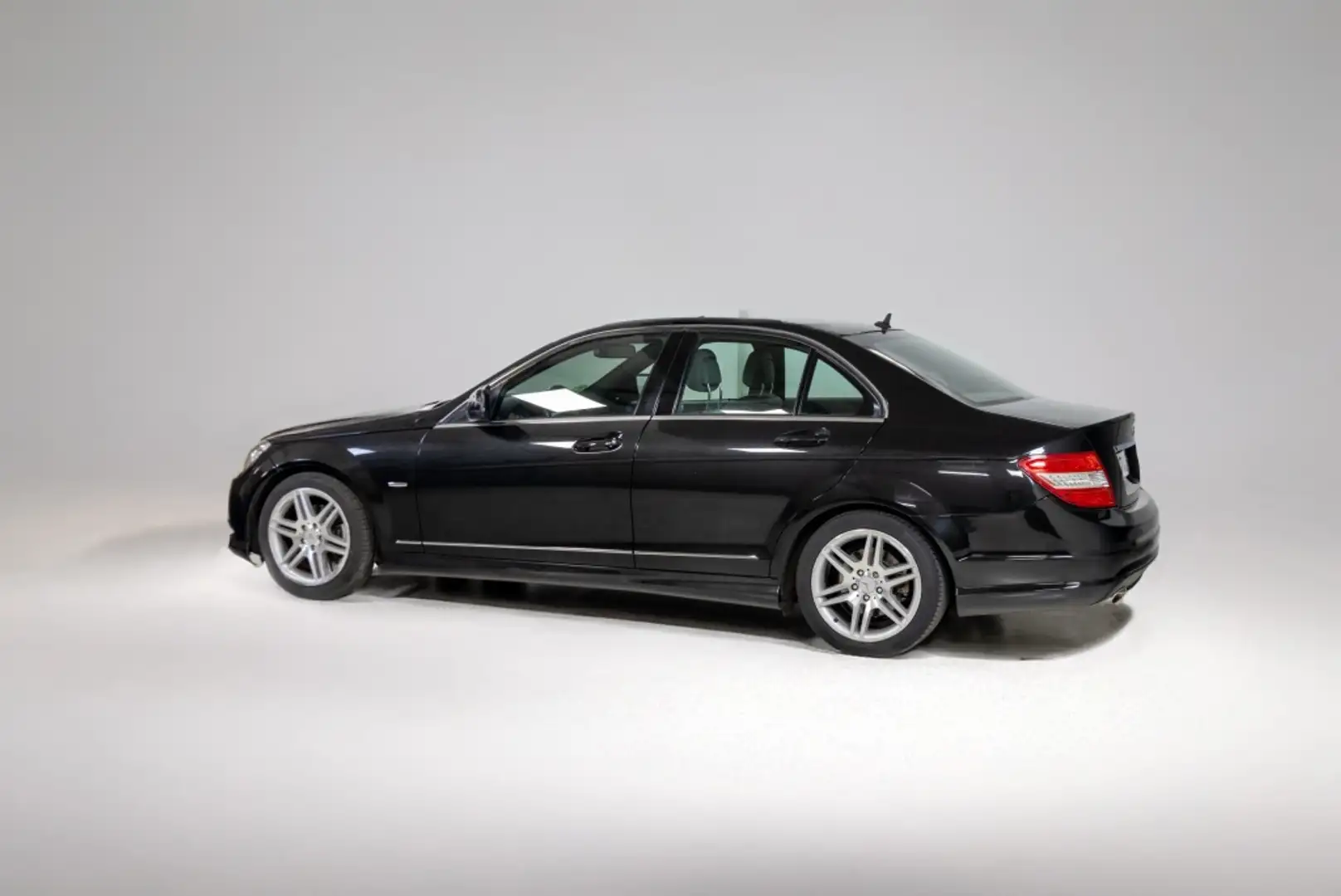 Mercedes-Benz C 230 Avantgarde Negro - 2