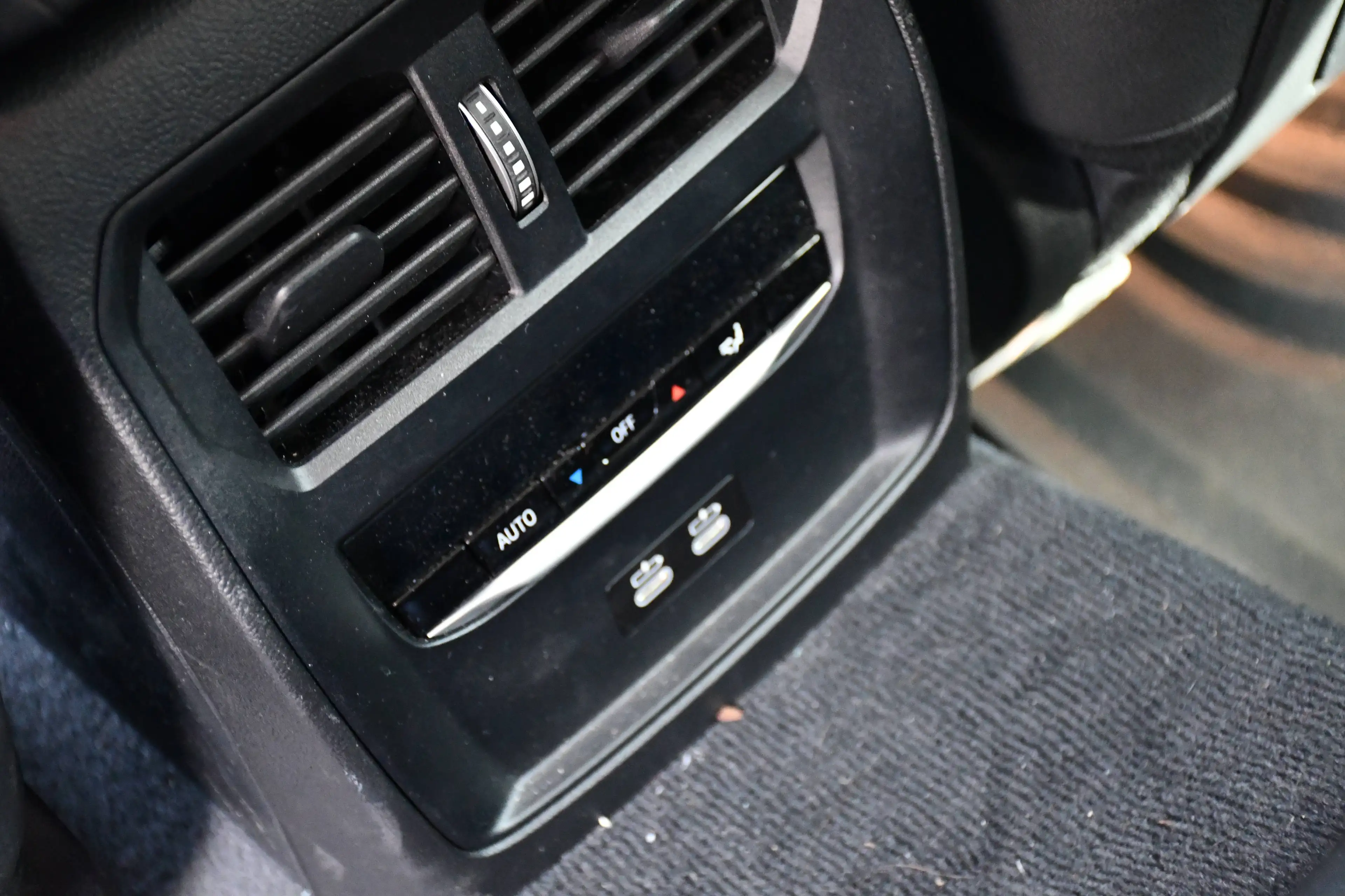 BMW i4 i4 Gran Coupe 83.9 kWh eDrive40 — photo 14