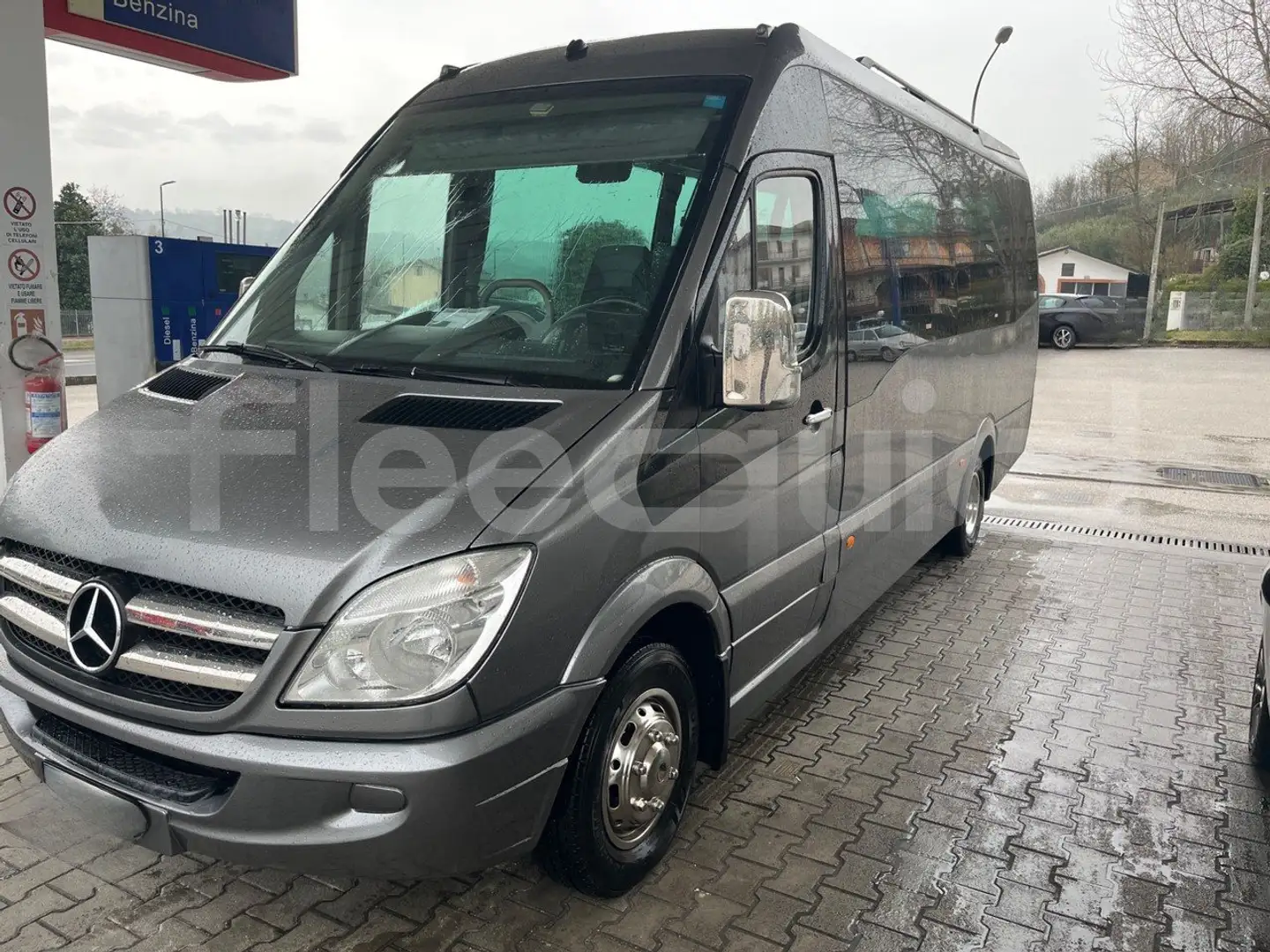 Mercedes-Benz Sprinter Grigio - 1