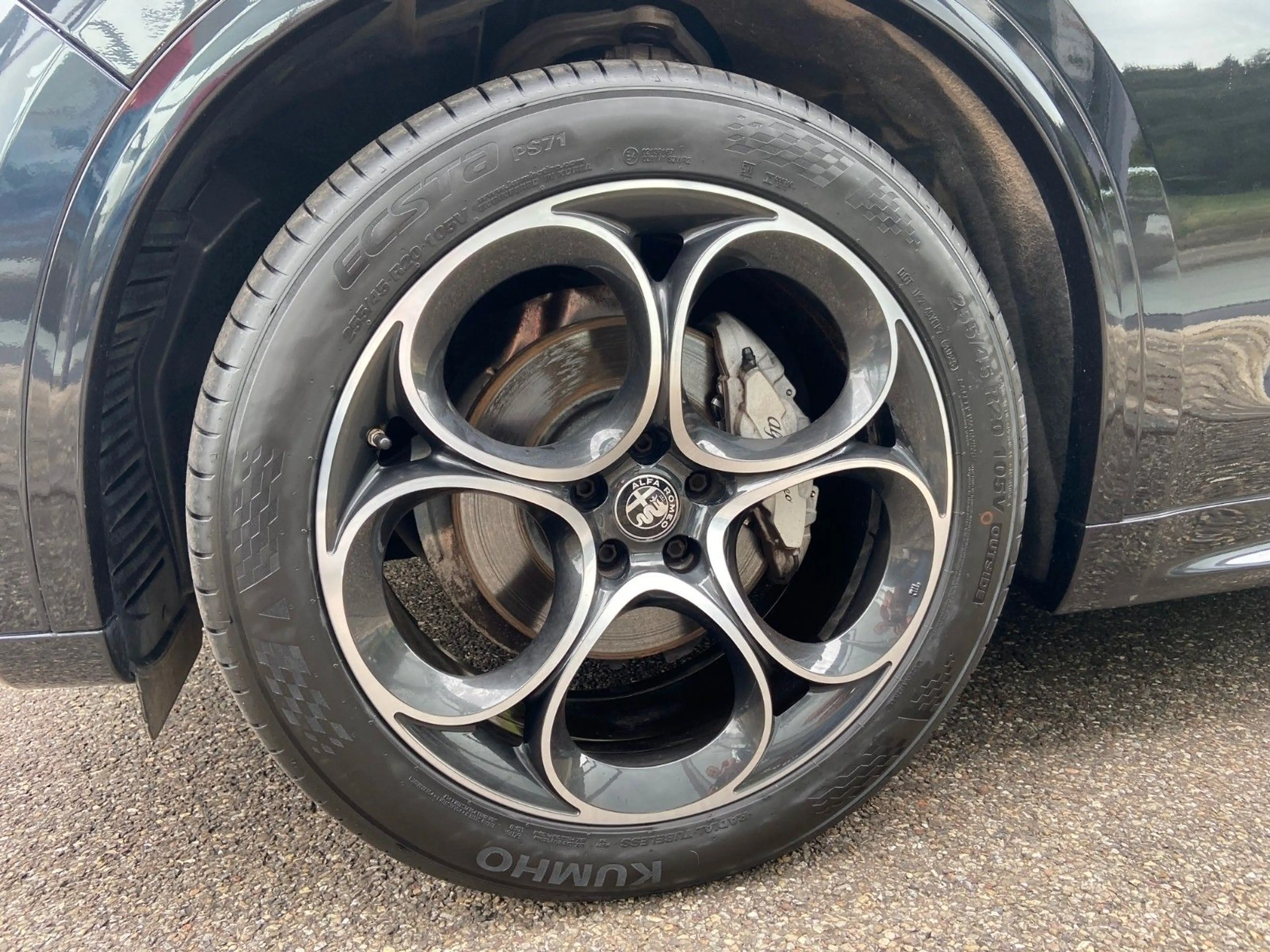 Alfa Romeo Stelvio Veloce Q4 — photo 9