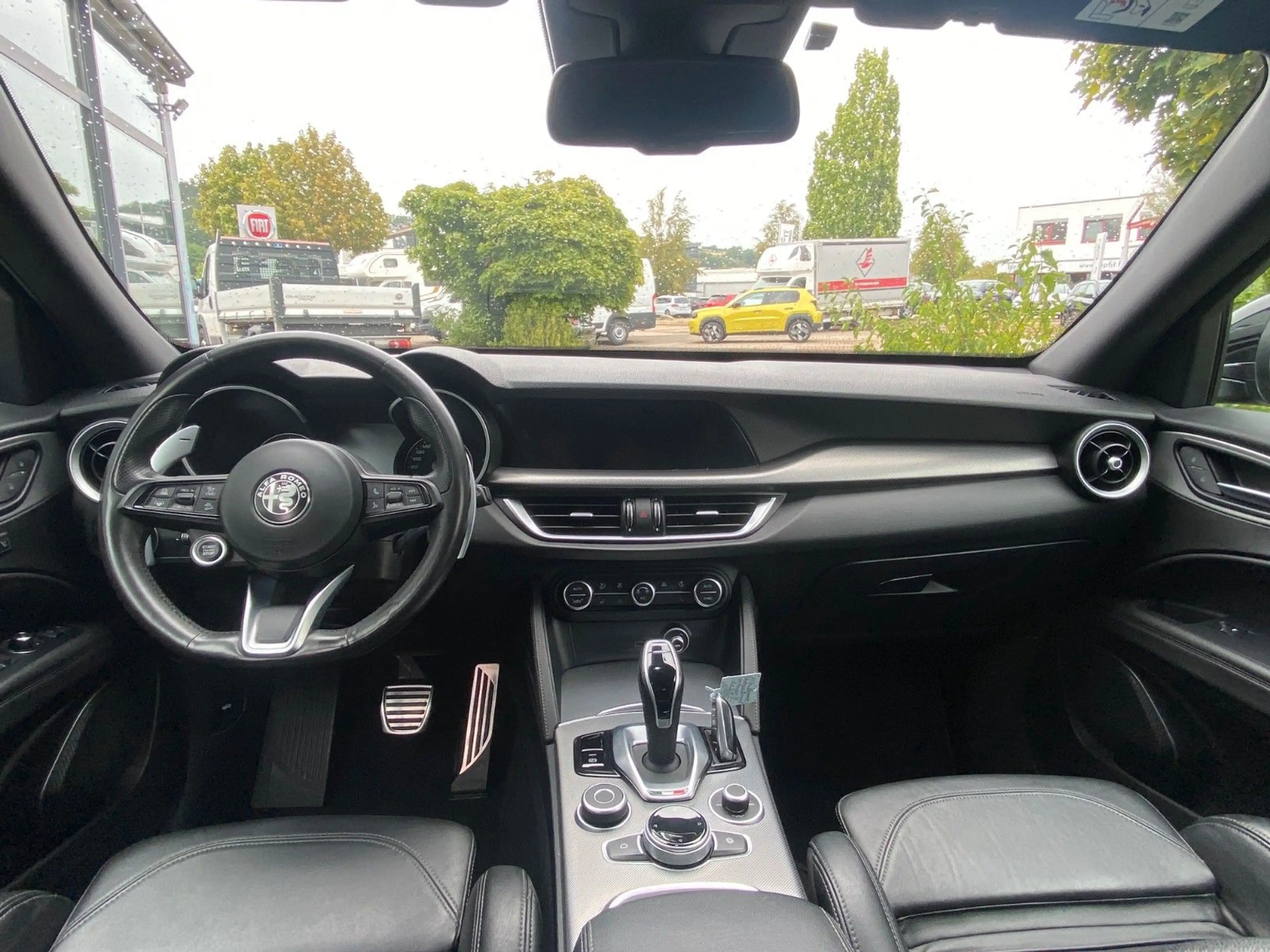 Alfa Romeo Stelvio Veloce Q4 — photo 13