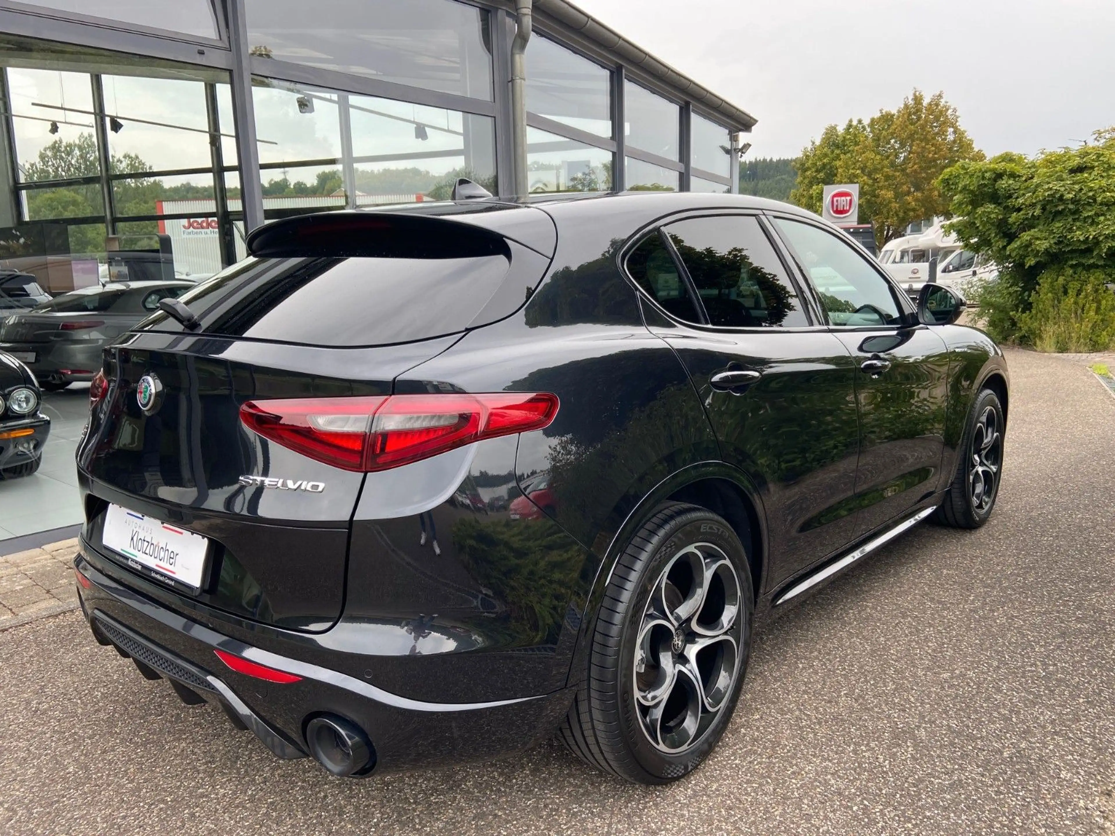 Alfa Romeo Stelvio Veloce Q4 — photo 5