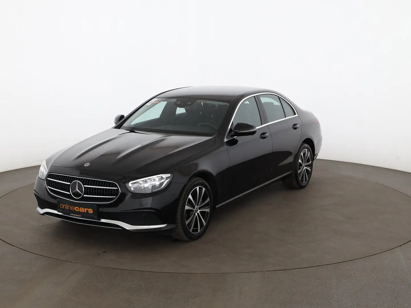 Mercedes-Benz E 300 de Avantgarde Aut LED AHK RADAR LEDER NAVI Schwarz - 2