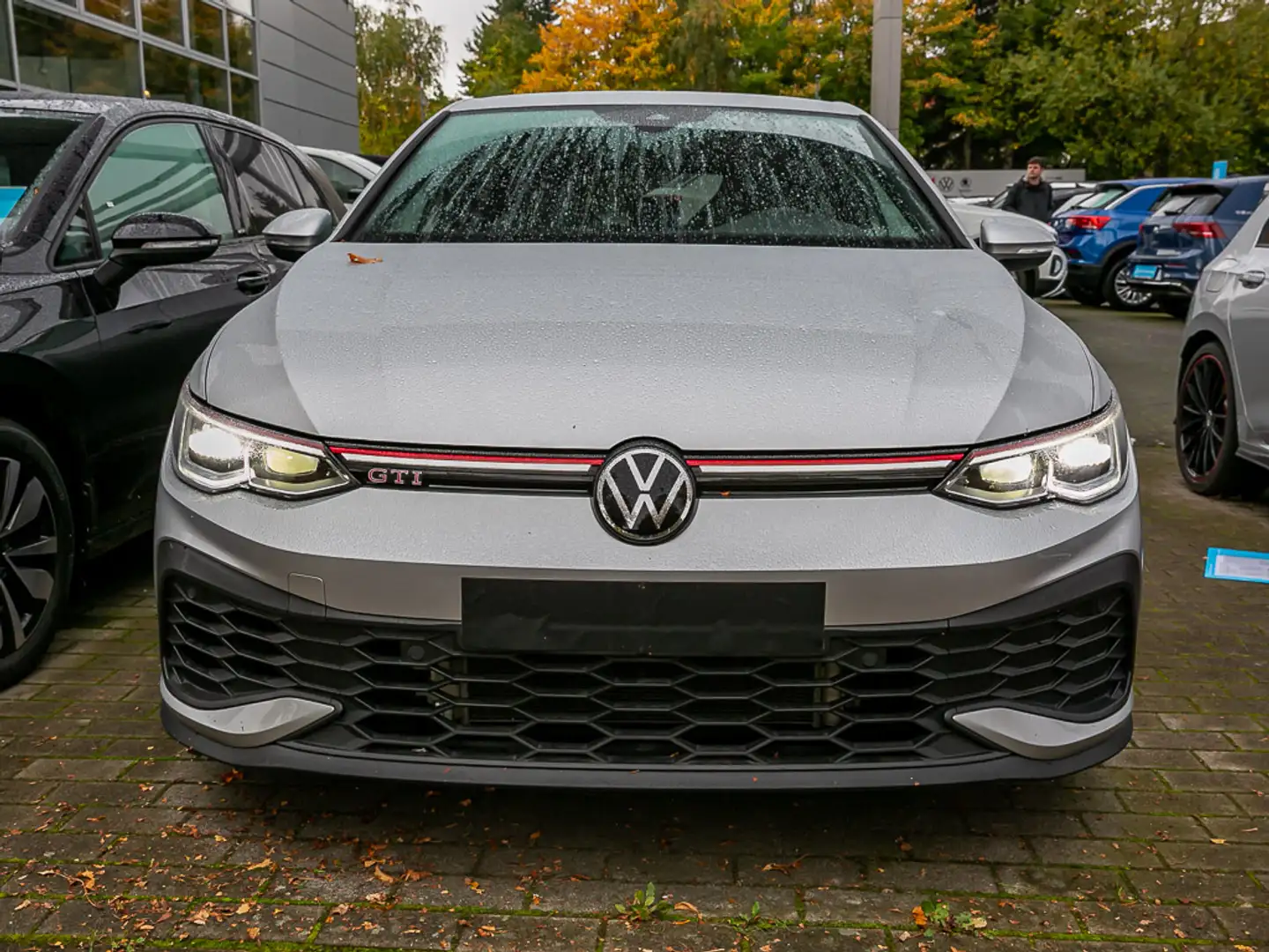 Volkswagen Golf VIII GTI 2.0 TSI Clubsport DSG DCC Navi H&K Argento - 2