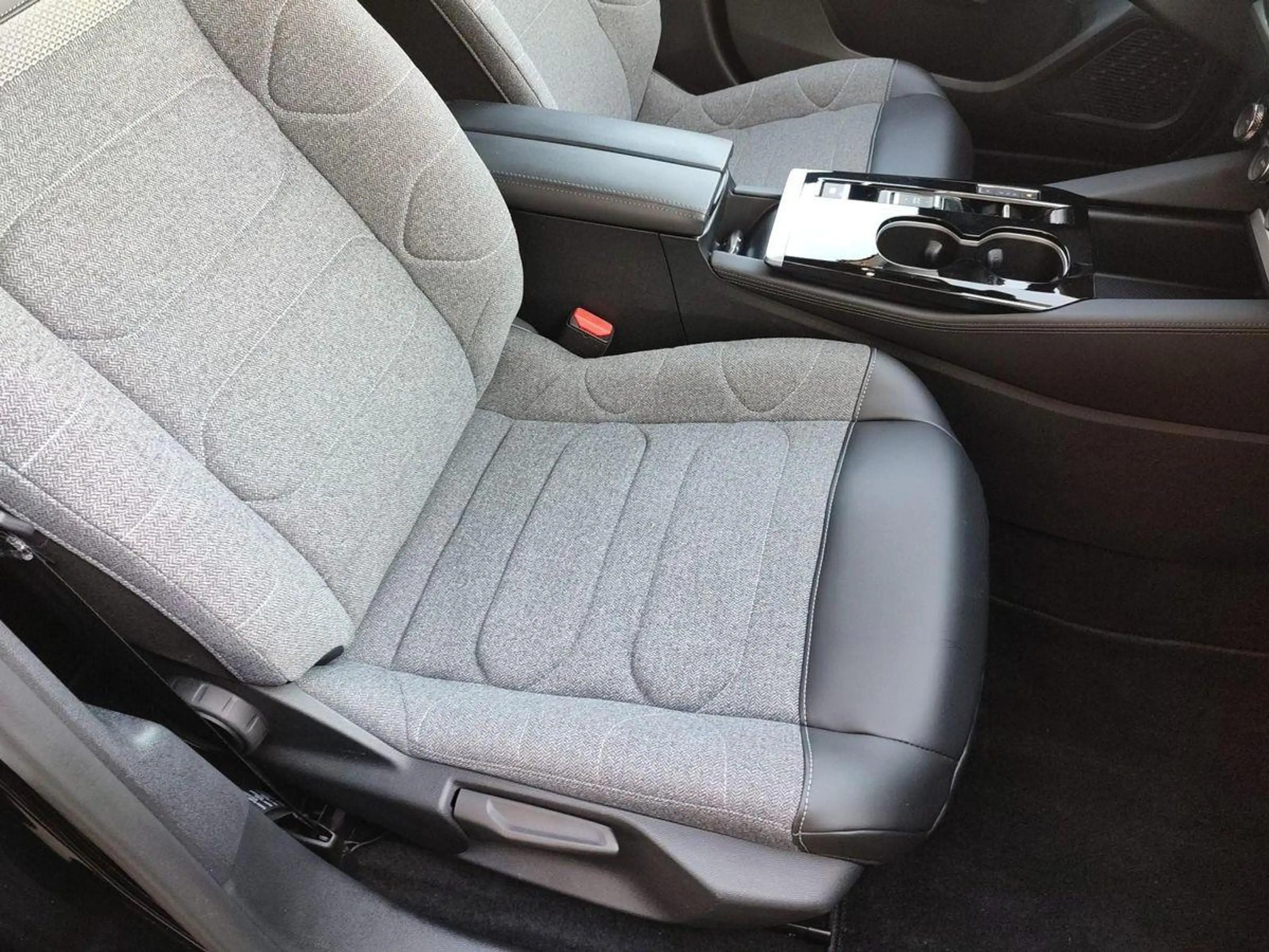 Citroen C5 X 1.2  PT YOU/ Assistenz/Teilleder/Carplay — photo 10