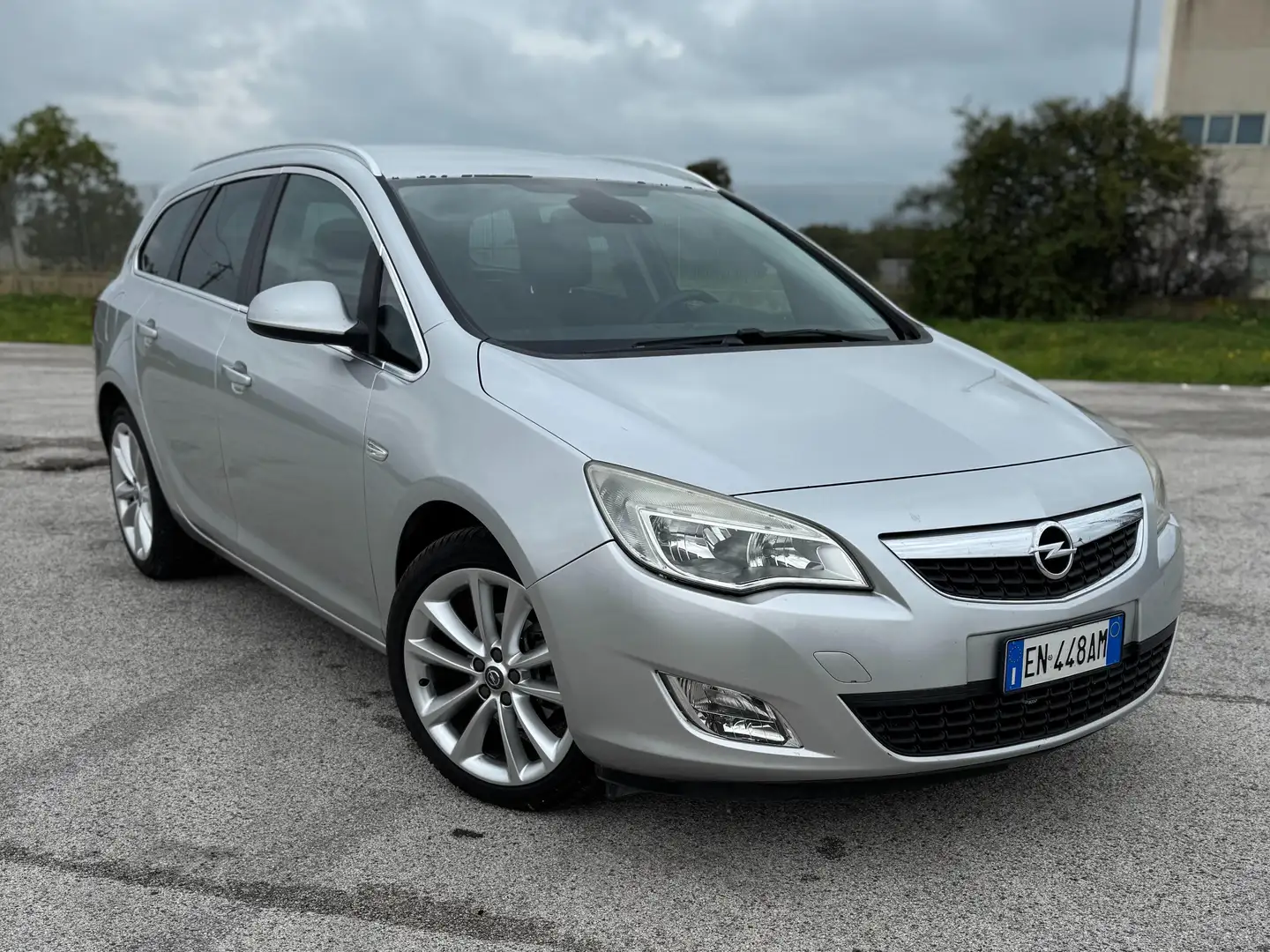 Opel Astra Astra Tourer Sports 1.4 t Cosmo Gpl Tech 140cv Argento - 1