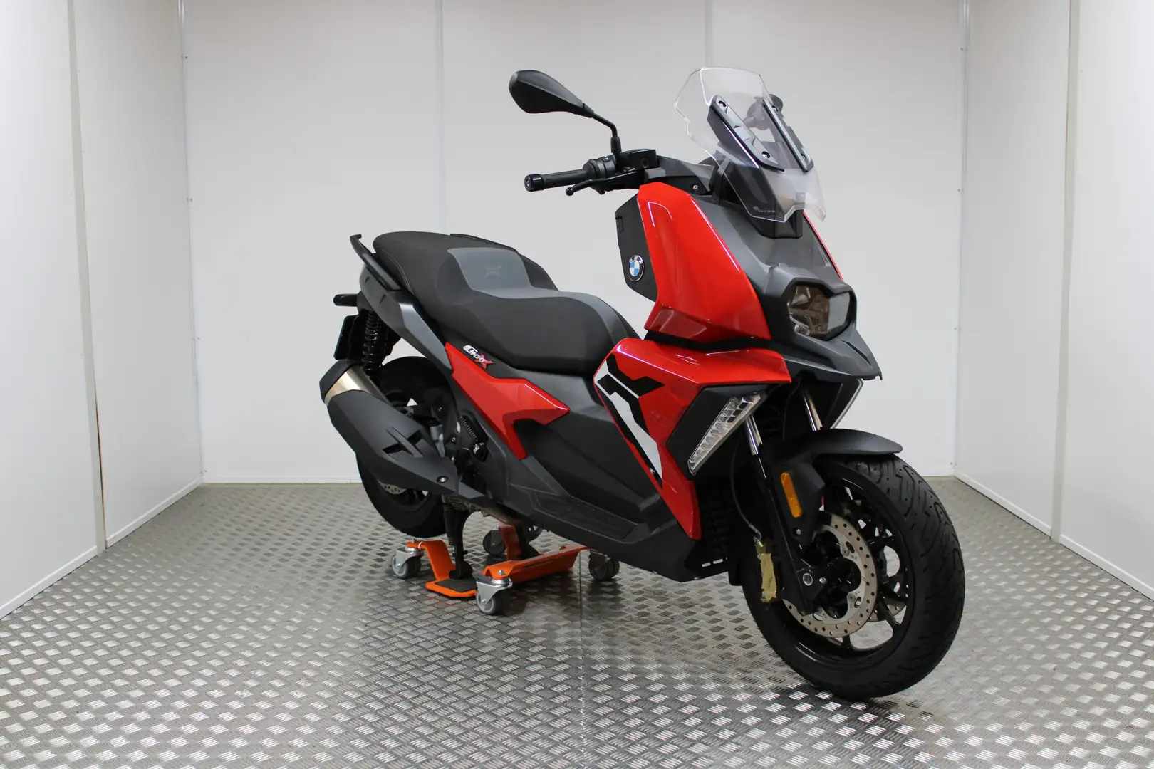 BMW C 400 X Racing red BTW Voertuig Rouge - 2