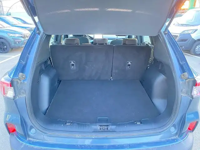 Ford Kuga view 9