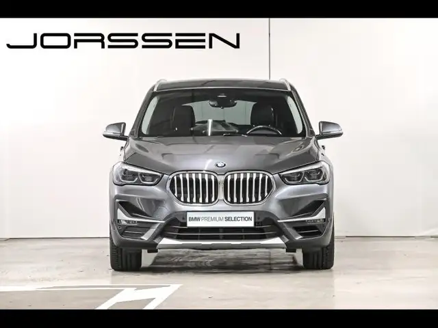 BMW X1 view 2