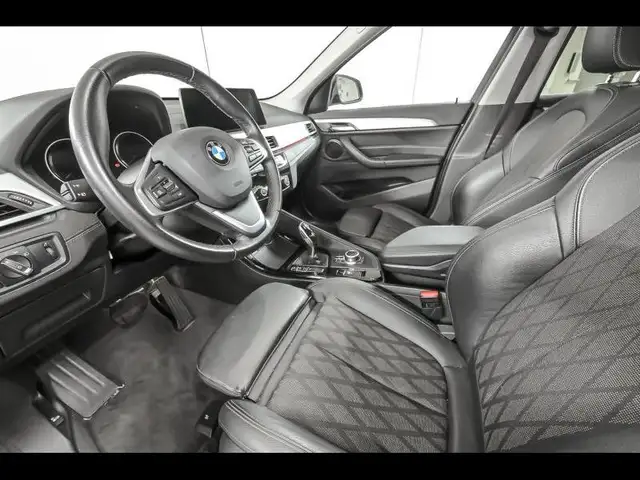 BMW X1 view 6
