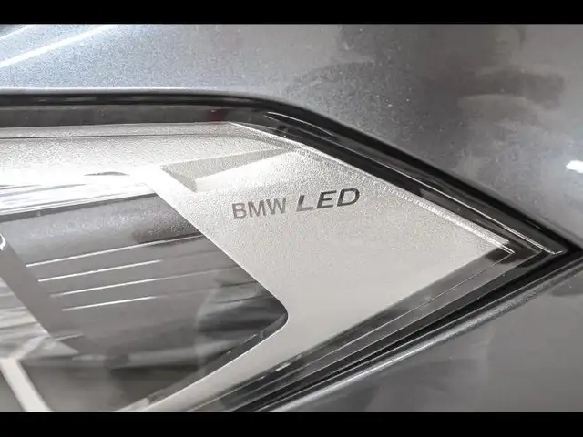 BMW X1 view 16