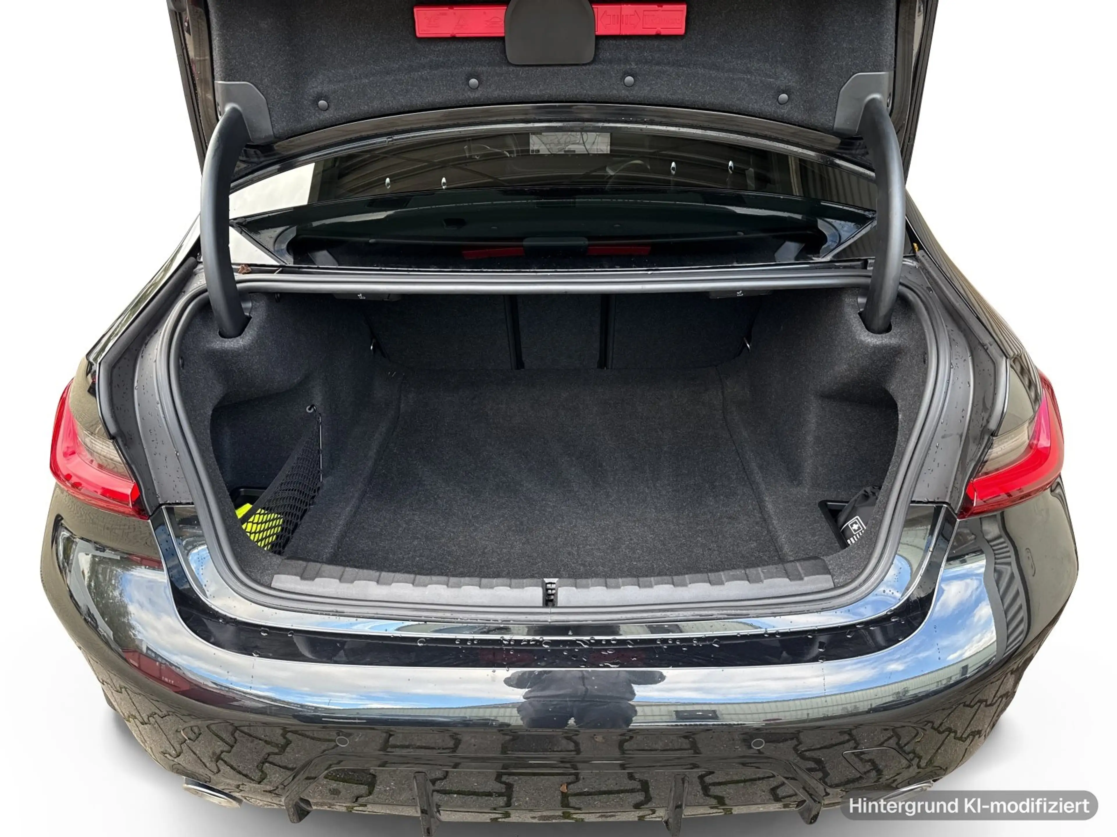 BMW 320 i Limousine M Sportpaket HiFi DAB LED GSD — photo 12