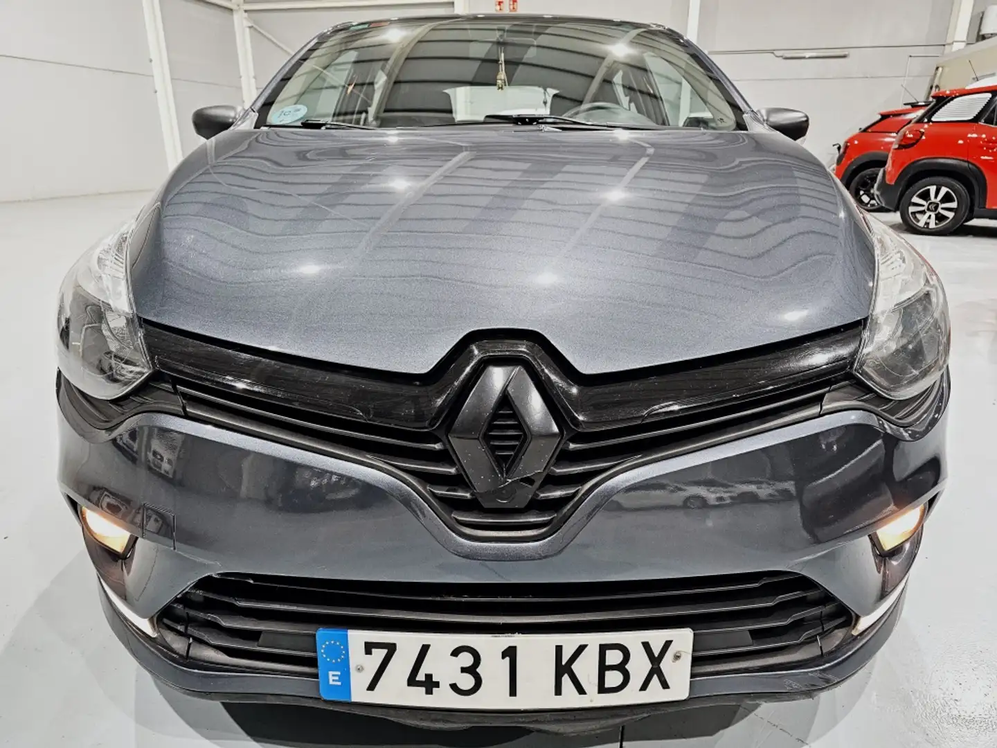 Renault Clio 1.5dCi SS Energy Business 55kW Gris - 2