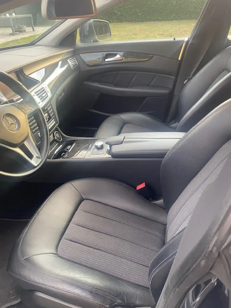 Mercedes-Benz CLS 250 CLS Shooting Brake 250 CDI 7G-TRONIC Edition 1 - 2