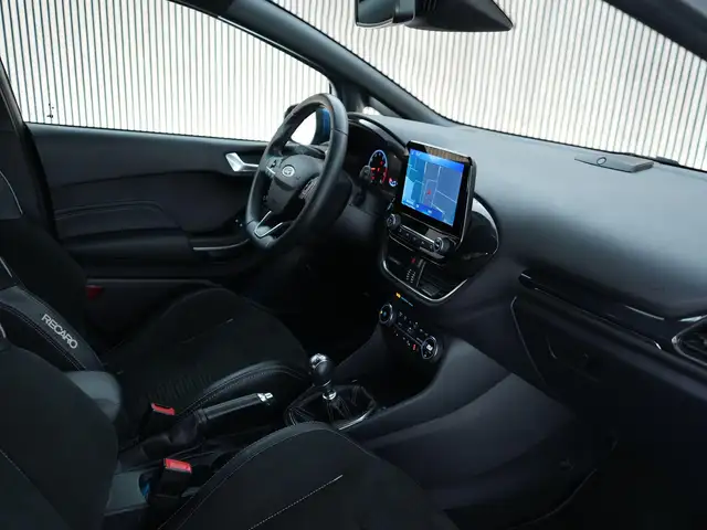 Ford Fiesta view 8