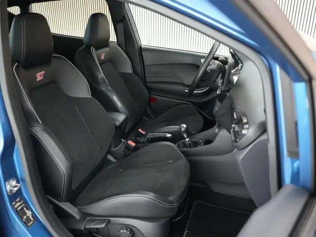 Ford Fiesta view 10