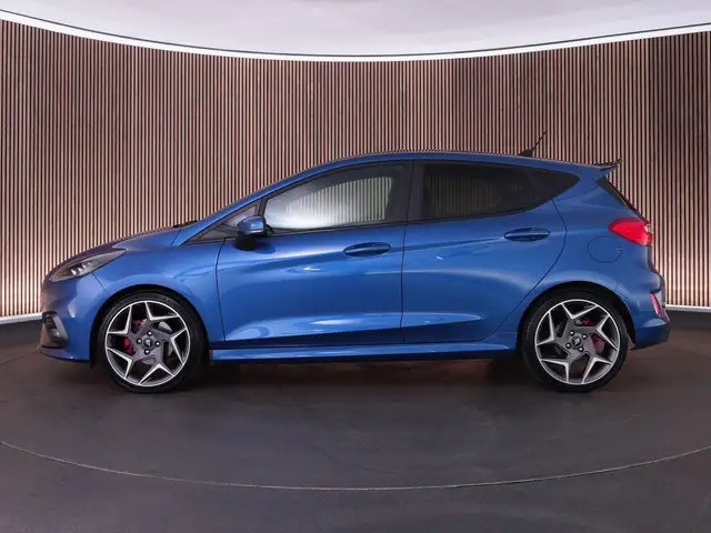Ford Fiesta view 11