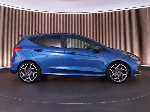 Ford Fiesta view 12
