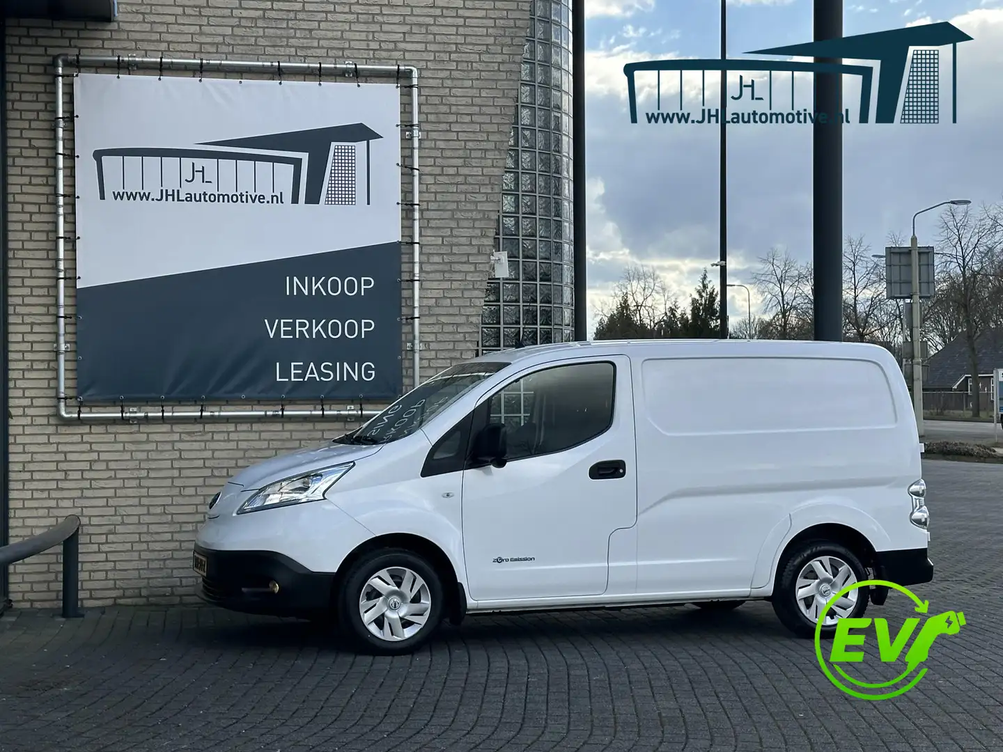 Nissan E-NV200 Business 40 kWh*KOOPACCU*ECC*CRUISE*NAVI*PDC* Белый - 1
