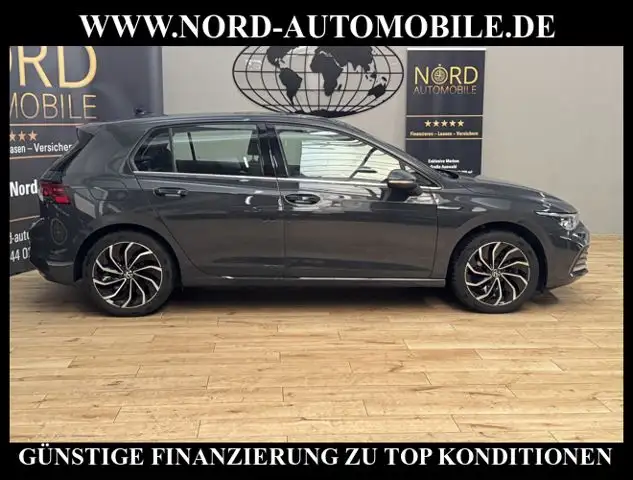 Volkswagen Golf view 7