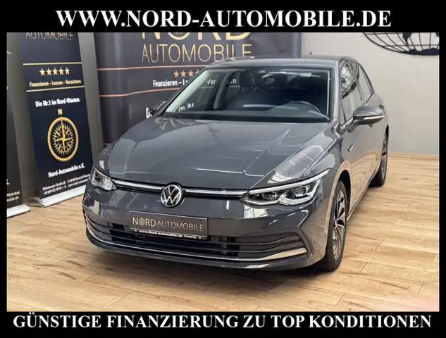 Volkswagen Golf view 5
