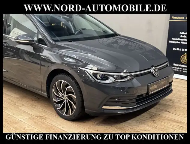 Volkswagen Golf view 12