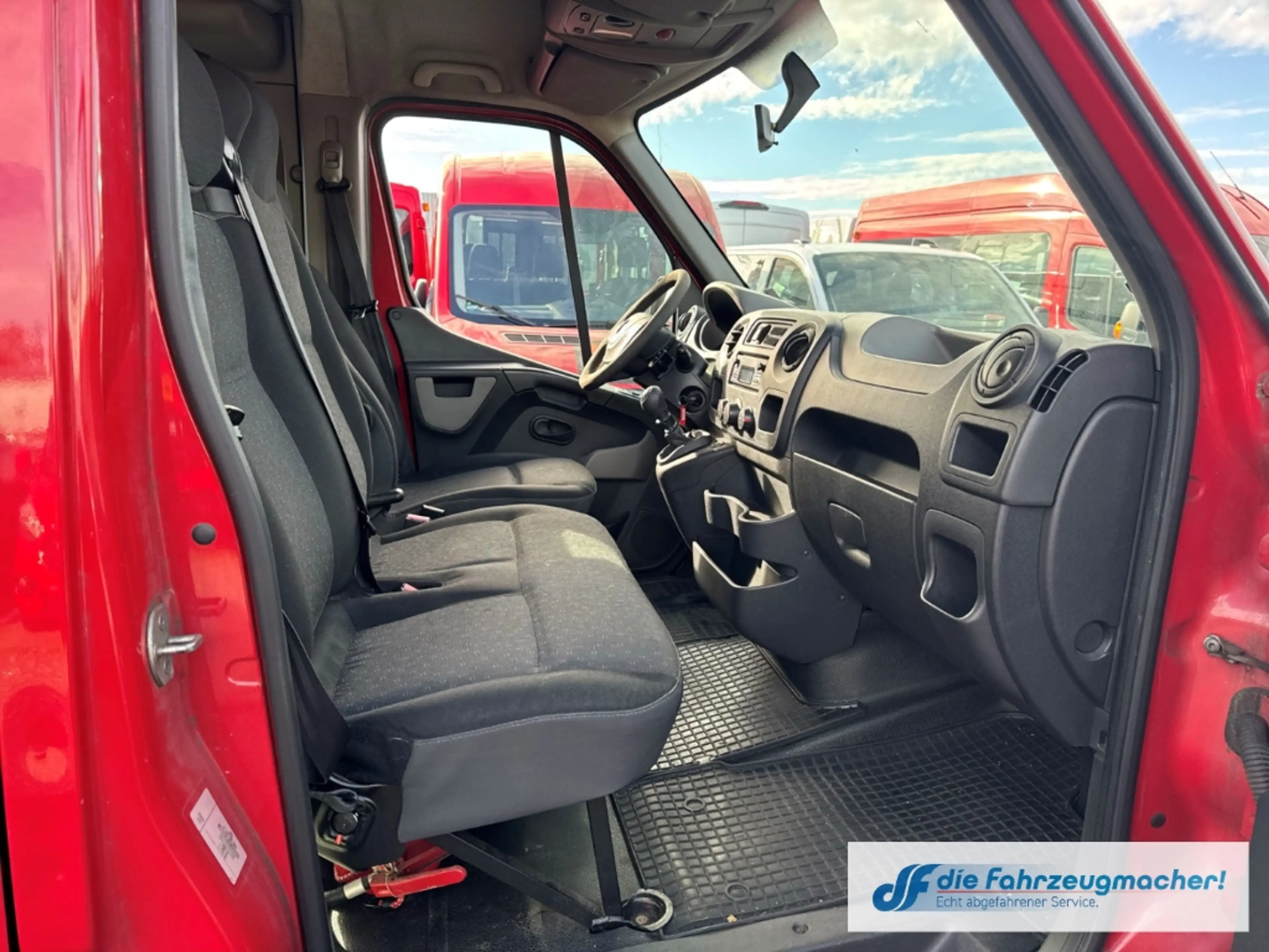 Opel Movano PDC  BT el.SP  ABS *8090 *EXPORT — photo 10