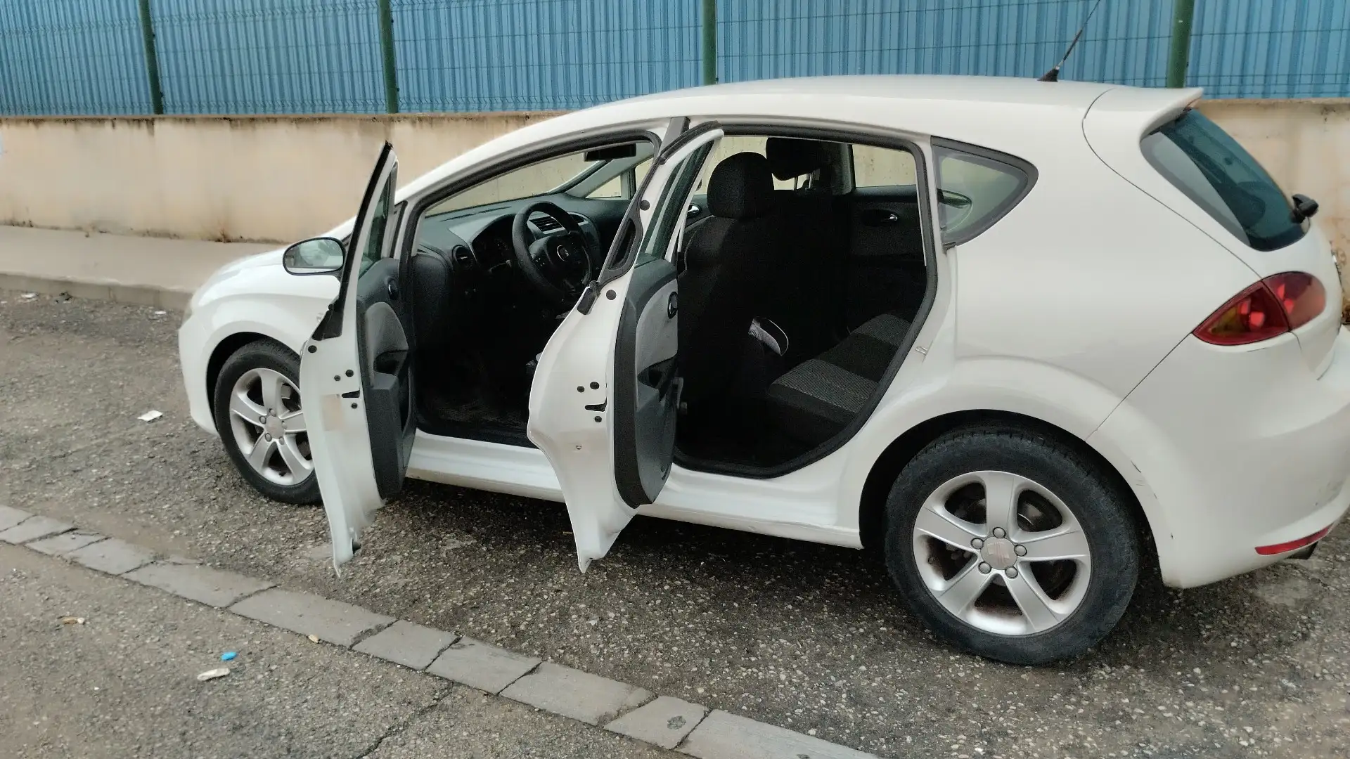 SEAT Leon León 1.9TDI Reference Ecomotive DPF - 2