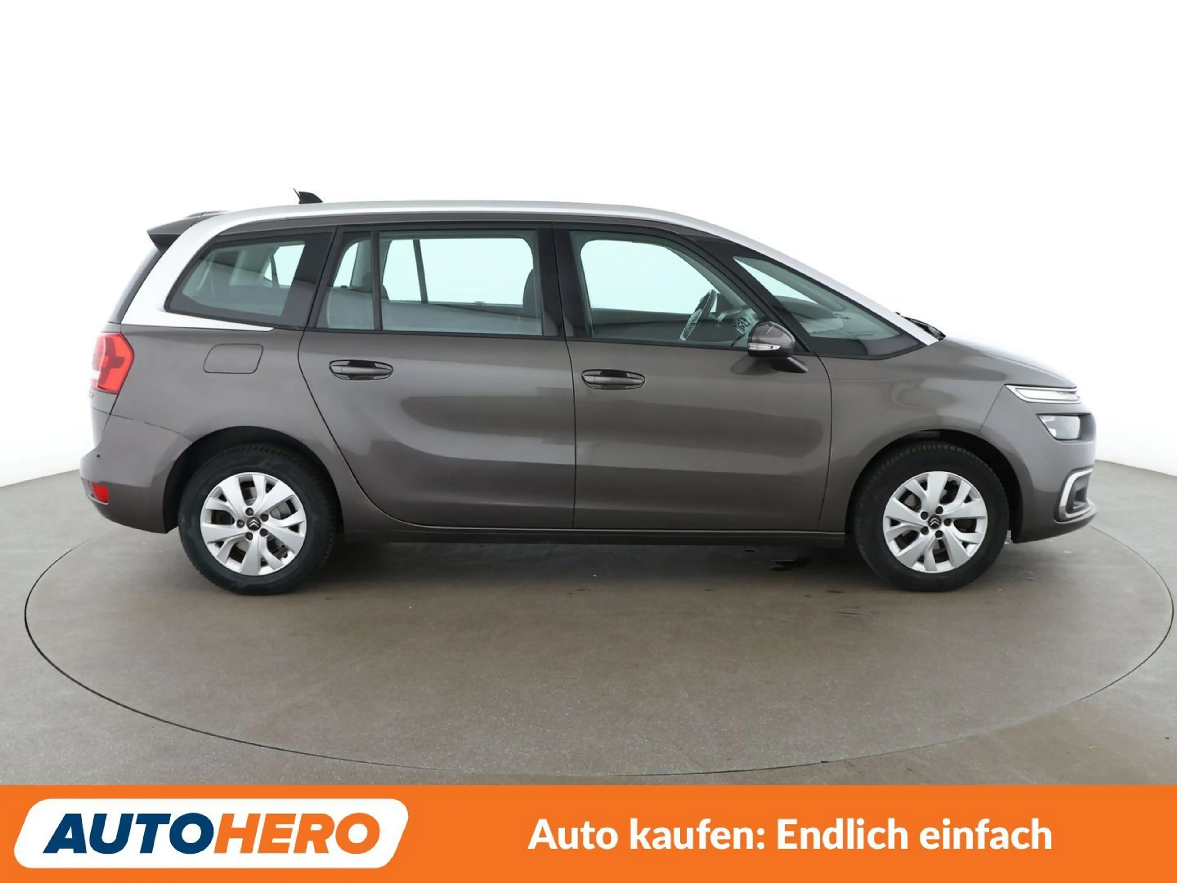 Citroen C4 Picasso 1.2 PureTech Selection *NAVI*ACC*PDC*SHZ* — photo 7