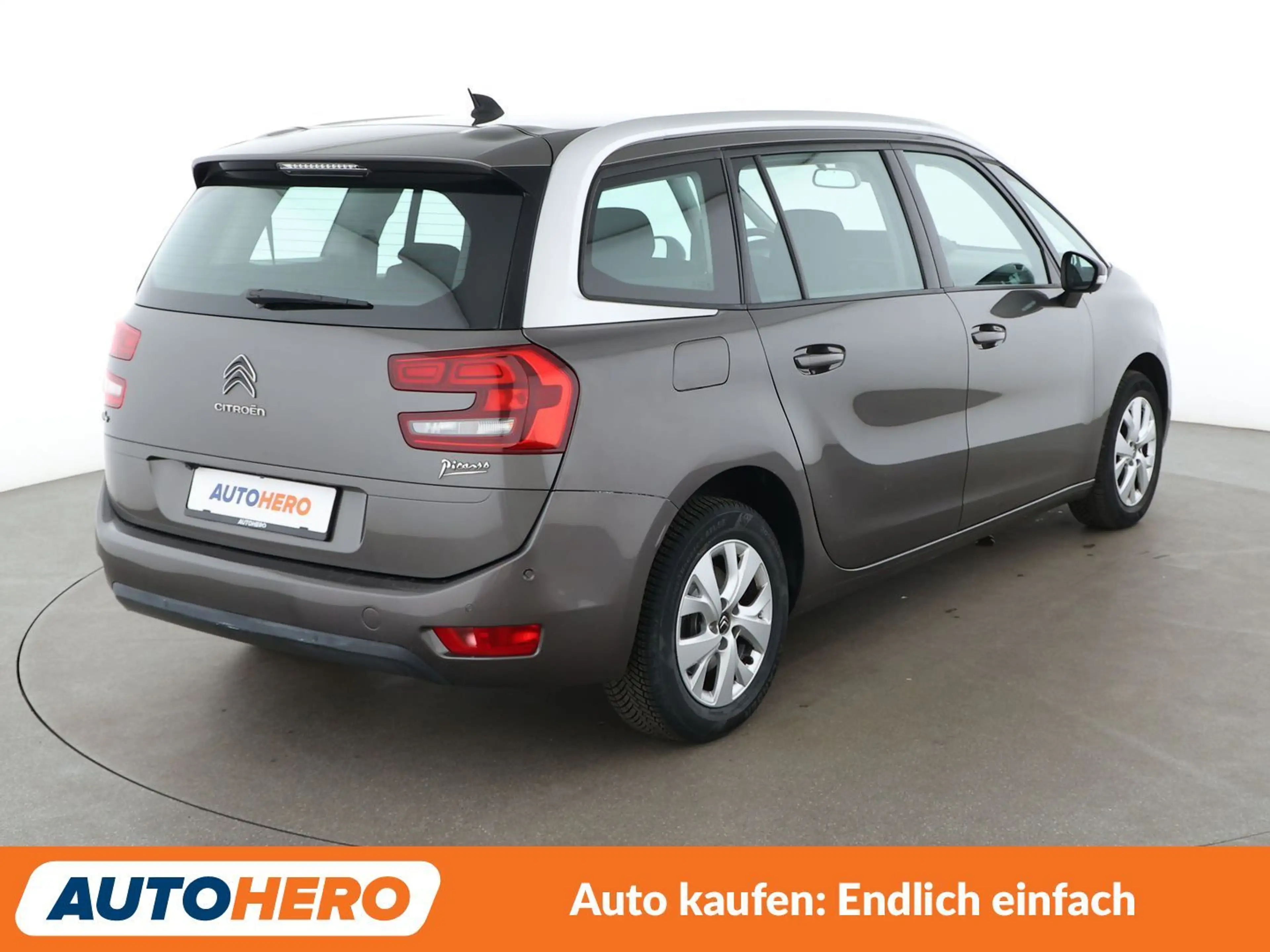 Citroen C4 Picasso 1.2 PureTech Selection *NAVI*ACC*PDC*SHZ* — photo 6