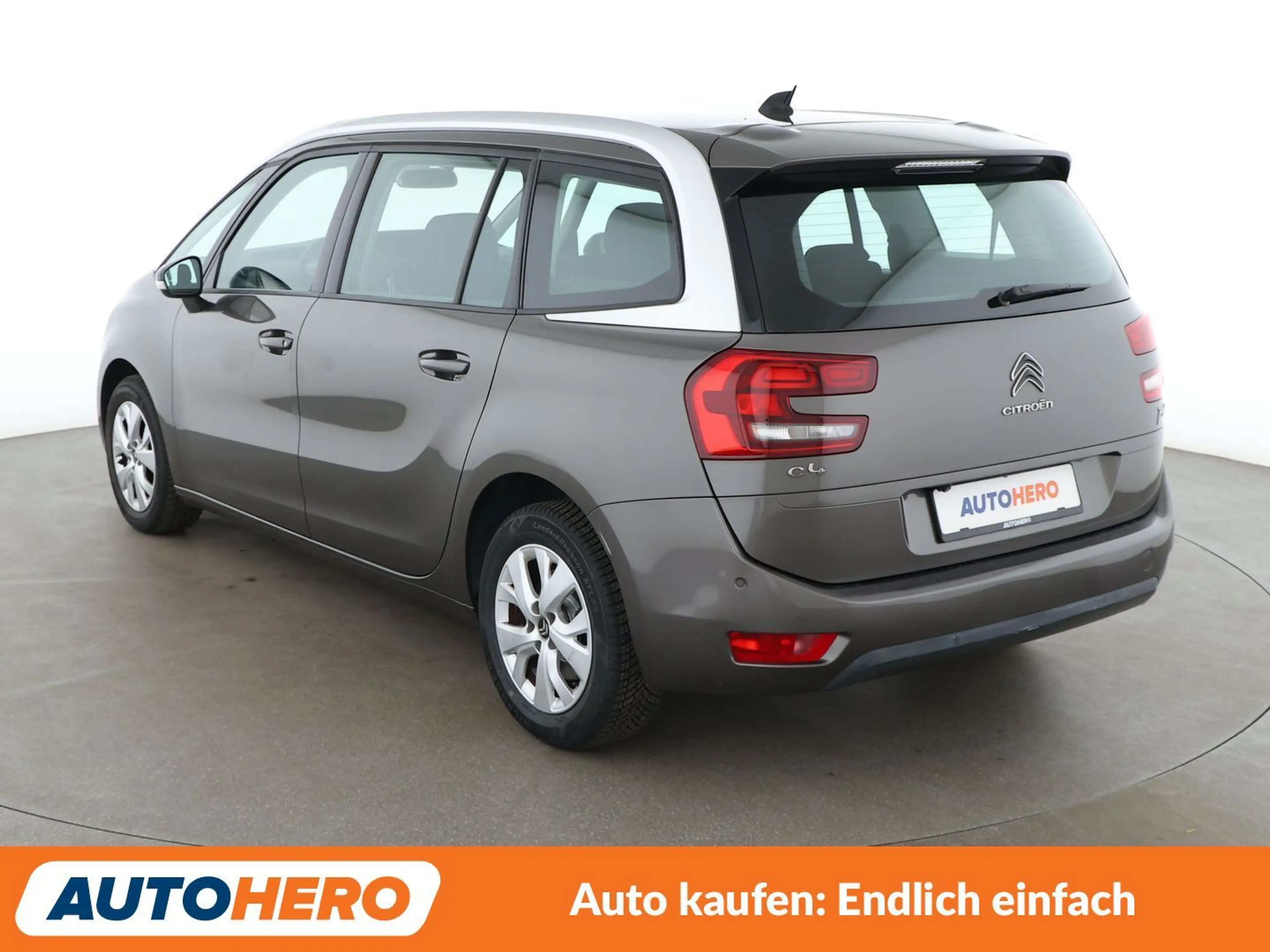 Citroen C4 Picasso 1.2 PureTech Selection *NAVI*ACC*PDC*SHZ* — photo 4