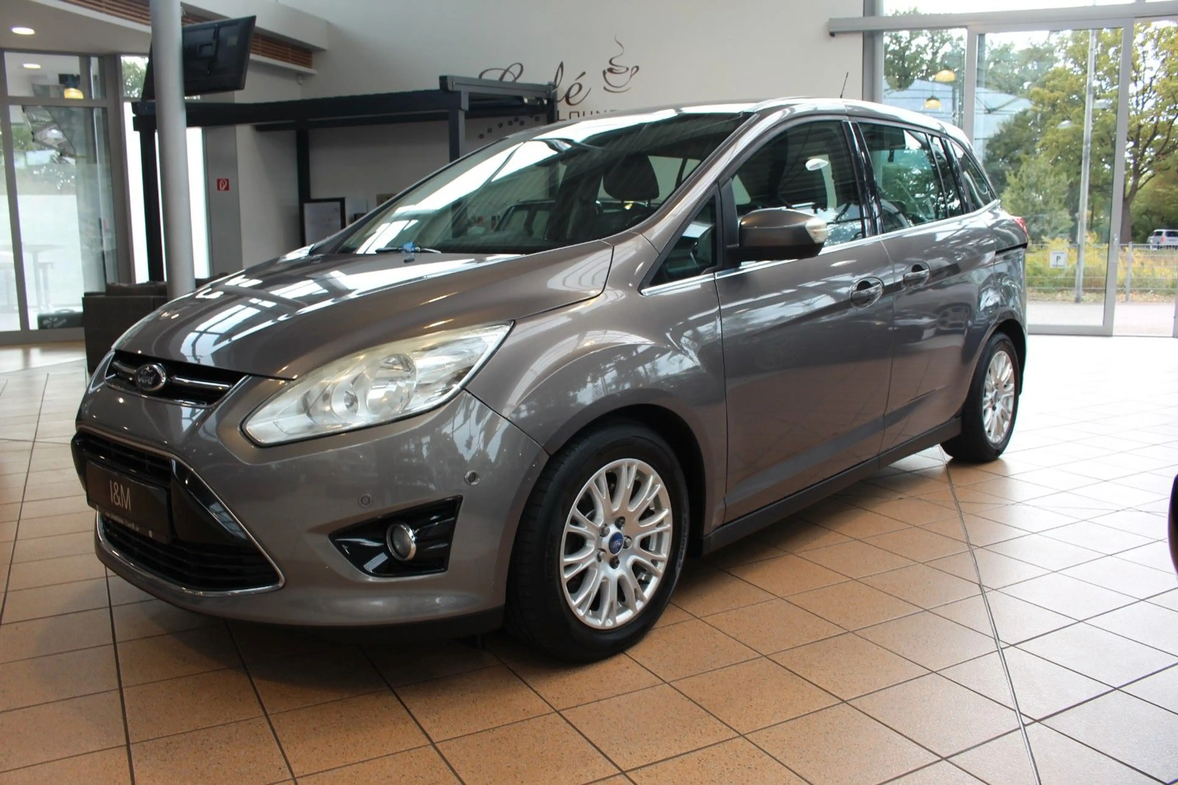 Ford Grand C-Max Grand C-MAX Titanium+Cam+PDC+AHK+SHZ — photo 2